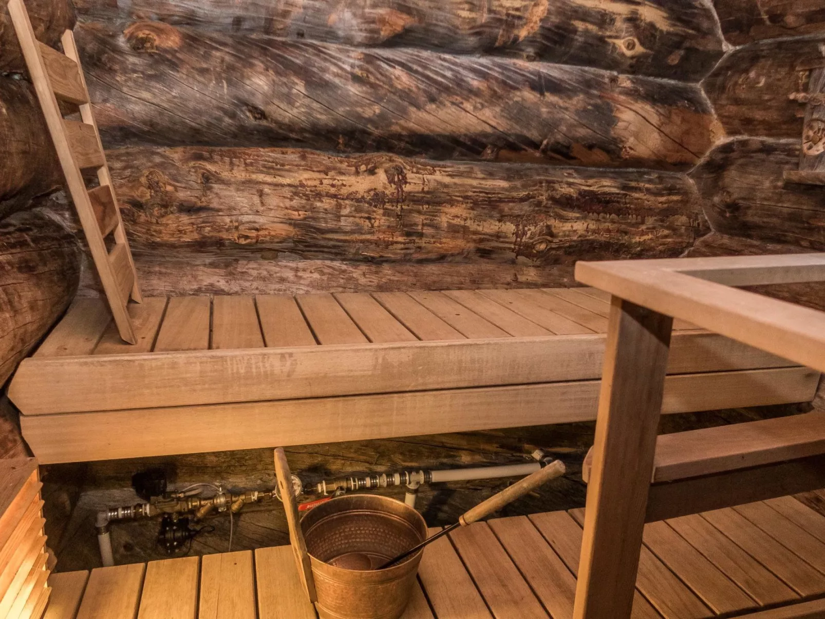 Salmikangas h2-Dedans