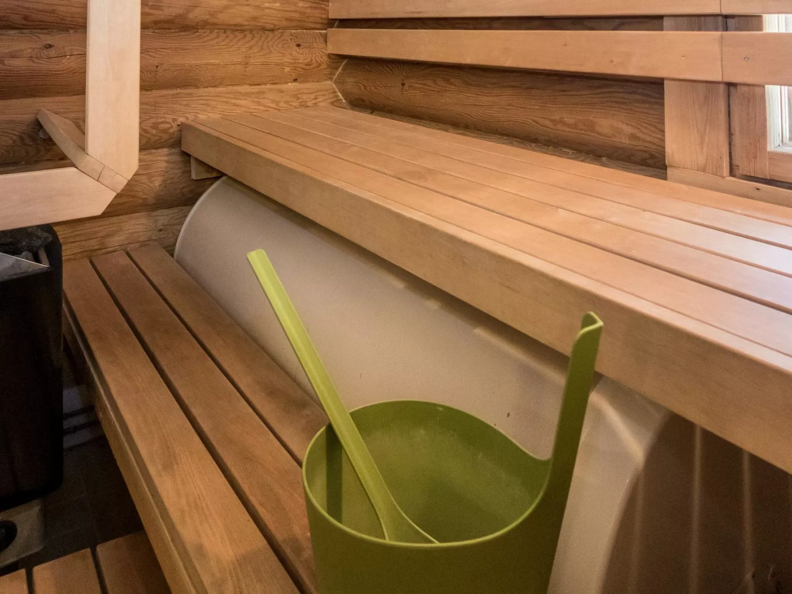 Ruka-kitkan kuukkeli-Dedans