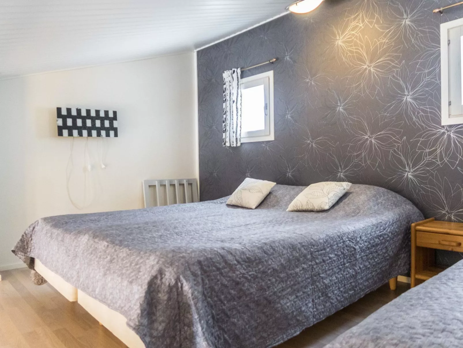 Lomakatti 7 b-Inside