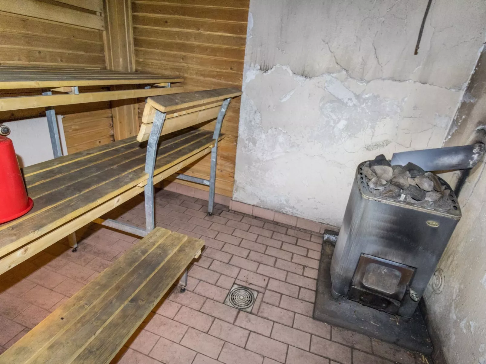 Kelloselkä b-Dedans