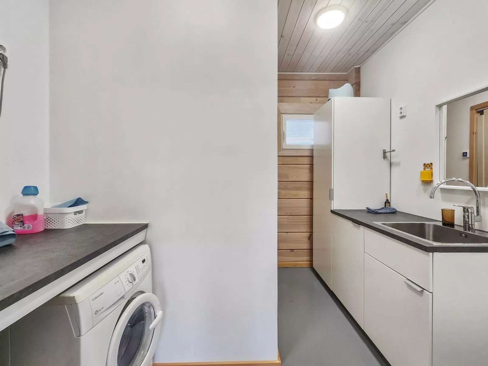 Teijon vierastalo-Inside