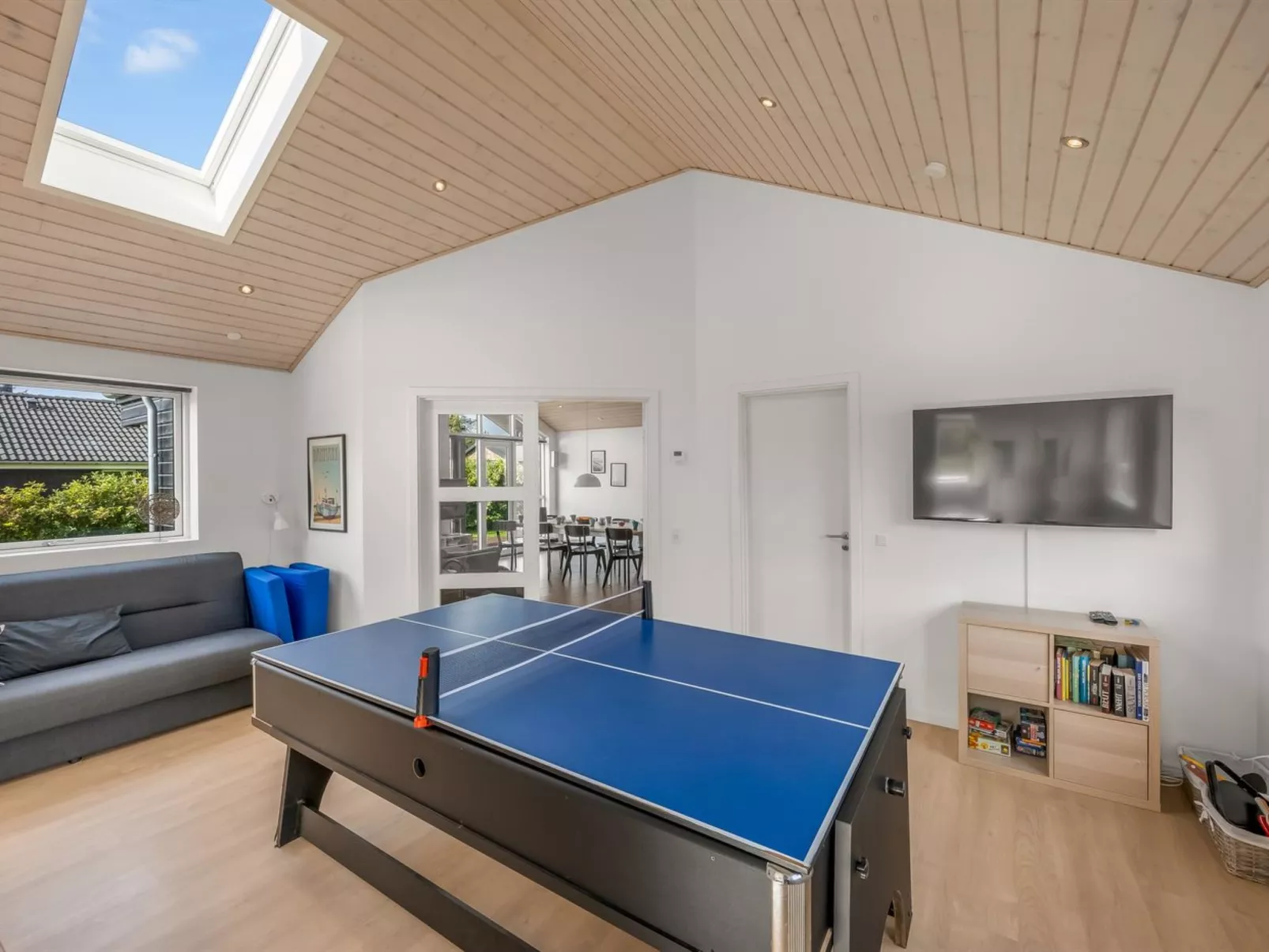 "Smilla" - 1.1km from the sea-Drinnen