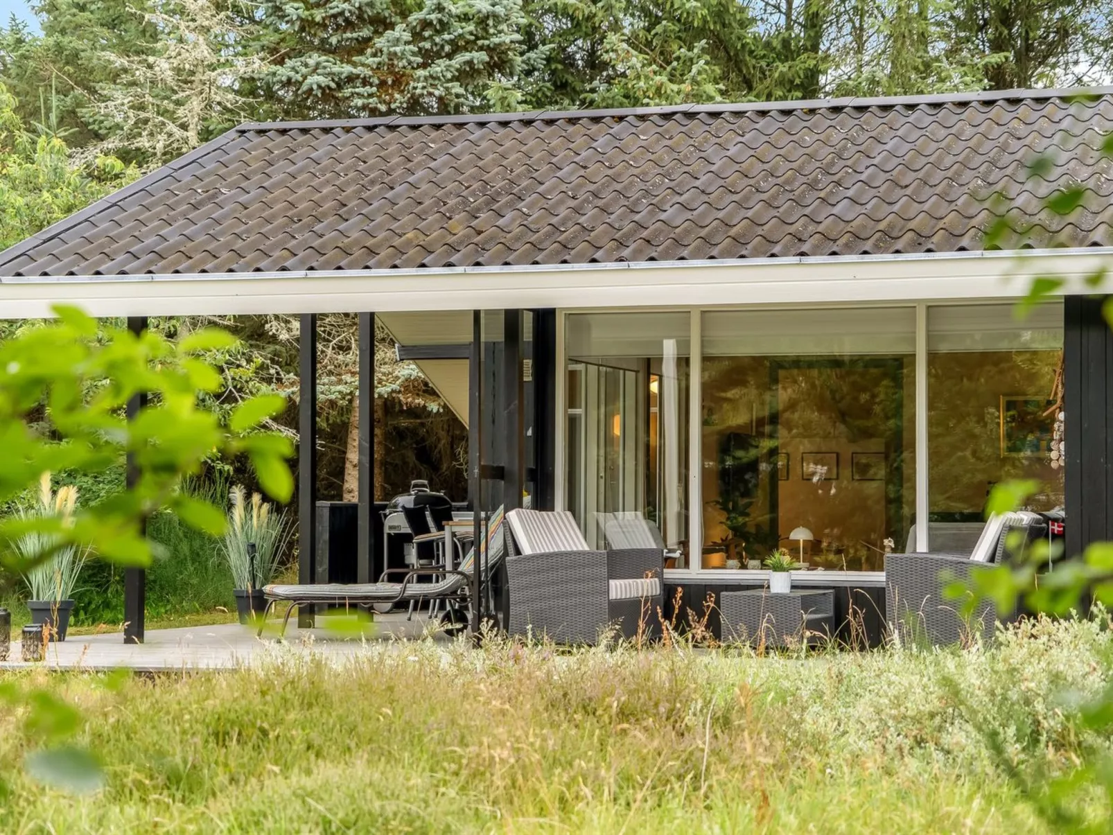 "Elba" - 2.5km from the sea