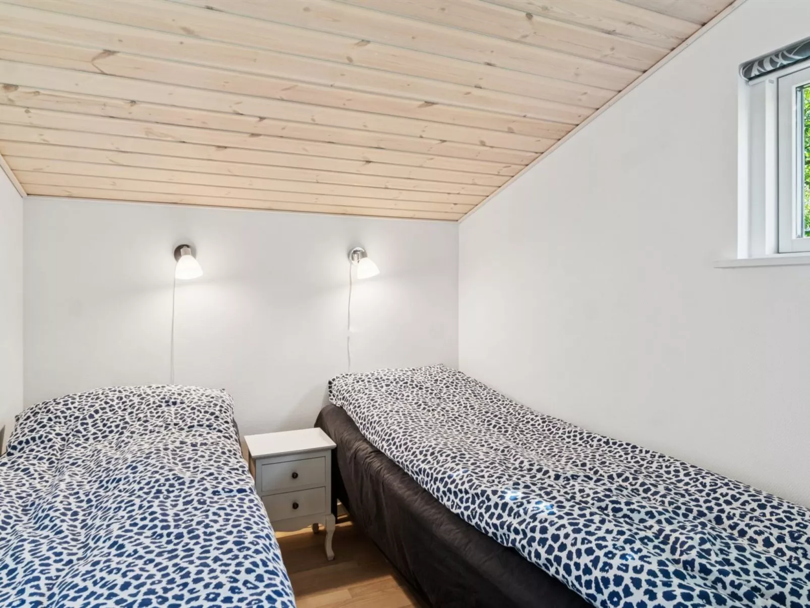 "Alfa" - 350m from the sea-Drinnen