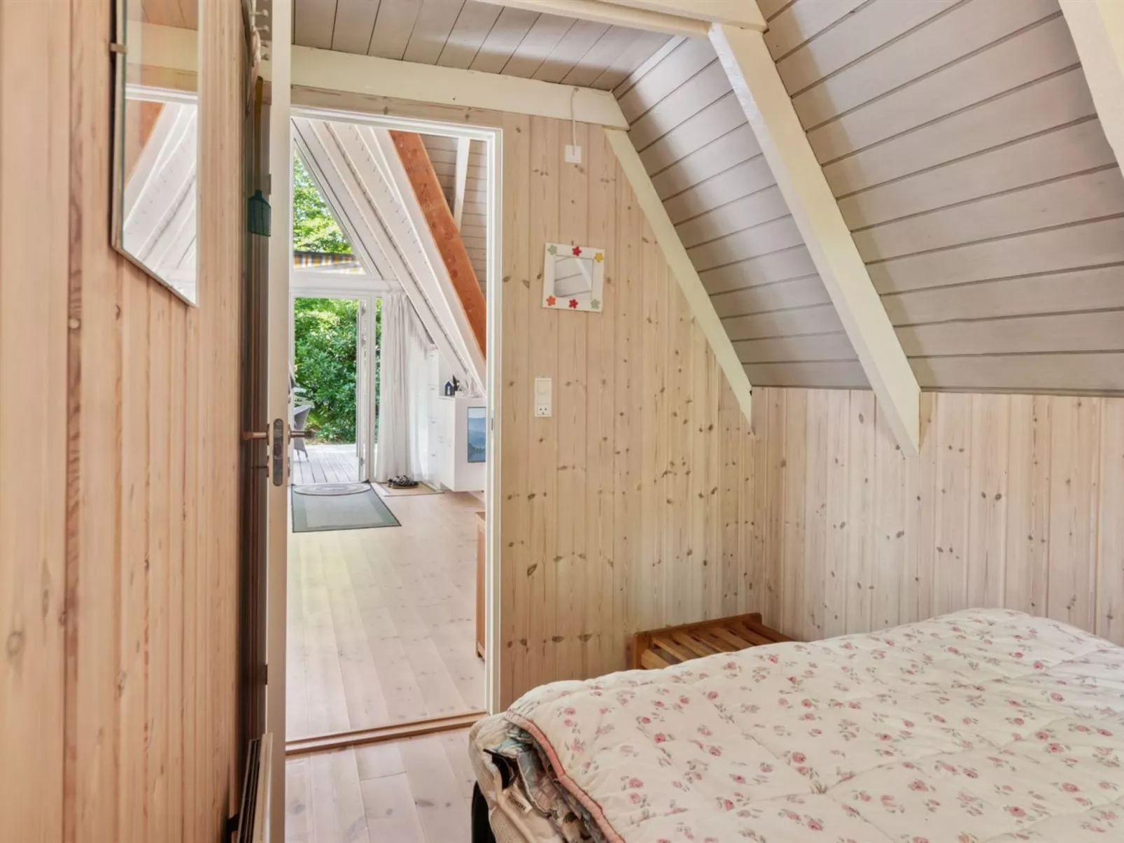 "Thrond" - 500m from the sea-Inside