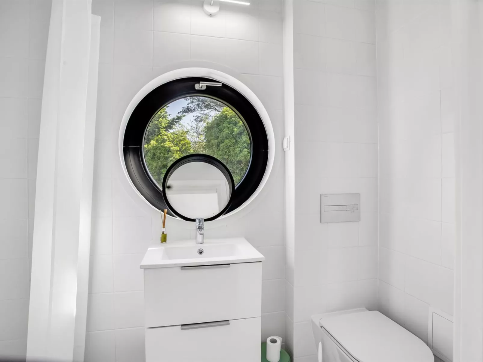 "Anabel" - 600m from the sea-Drinnen