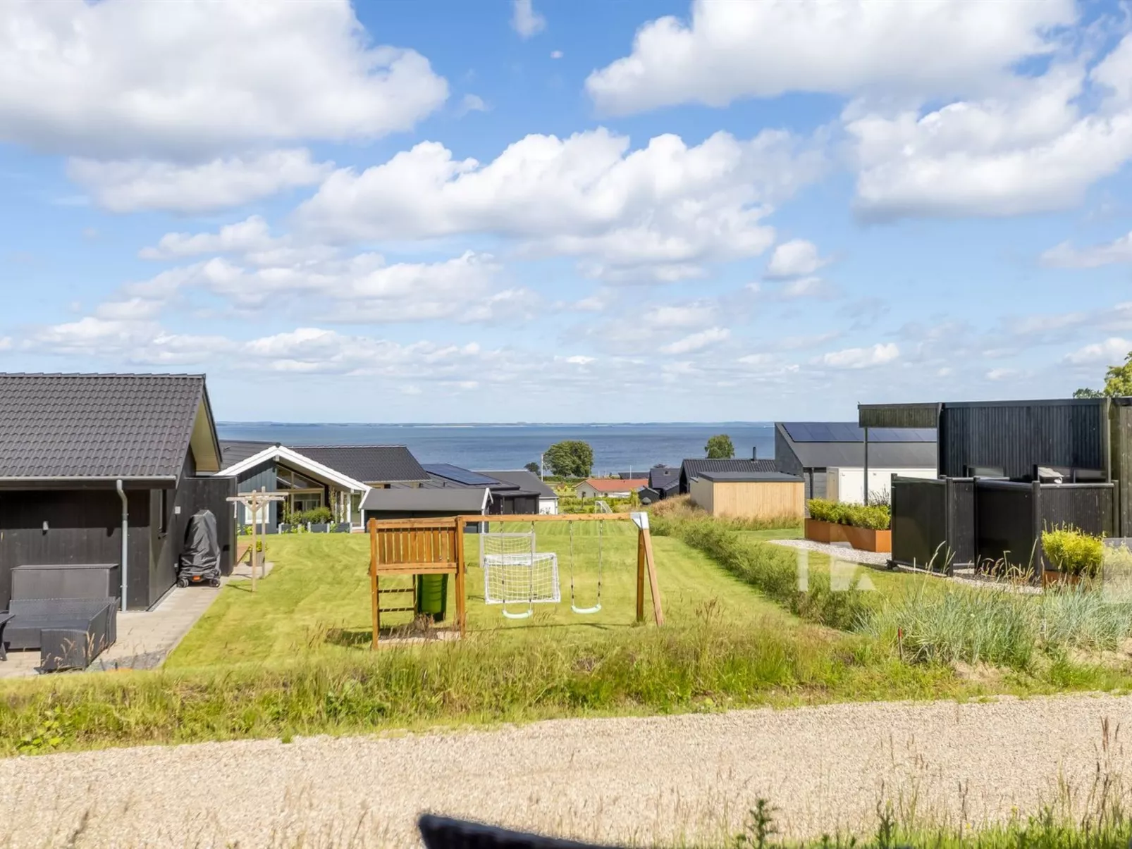 "Heidie" - 600m from the sea-Draußen