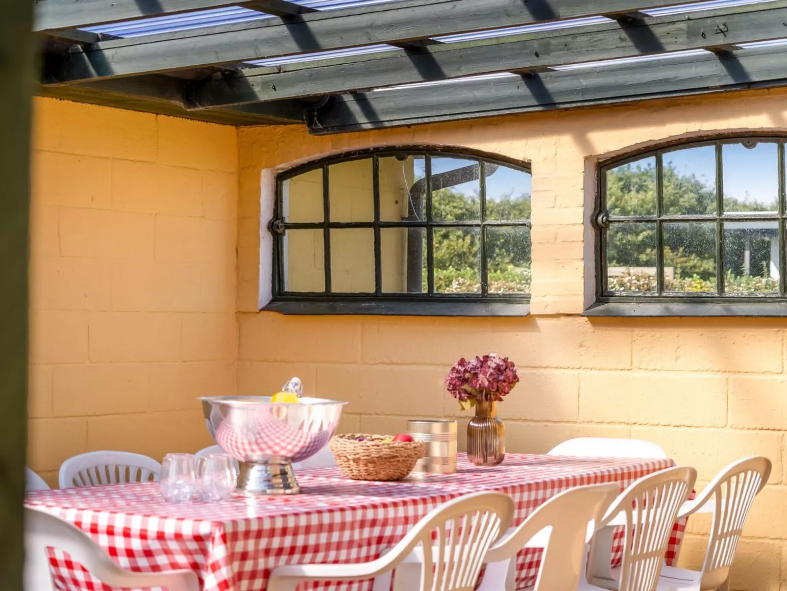 "Lillan" -  from the sea-Outside