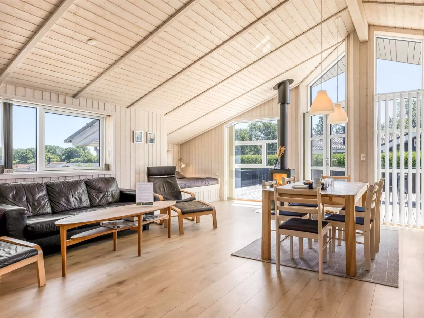 "Ariadne" - 400m from the sea-Dedans