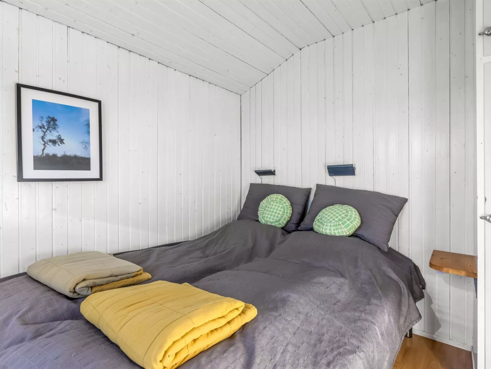 "Raymond" - 175m from the sea-Drinnen