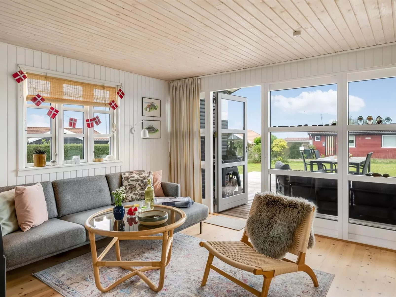 "Dragan" - 50m from the sea-Drinnen