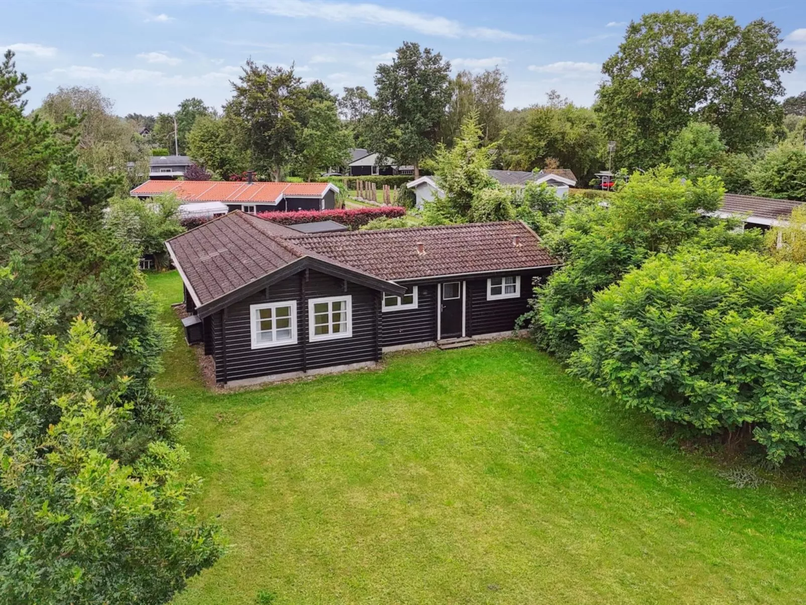 "Kjell" - 25m from the sea-Outside