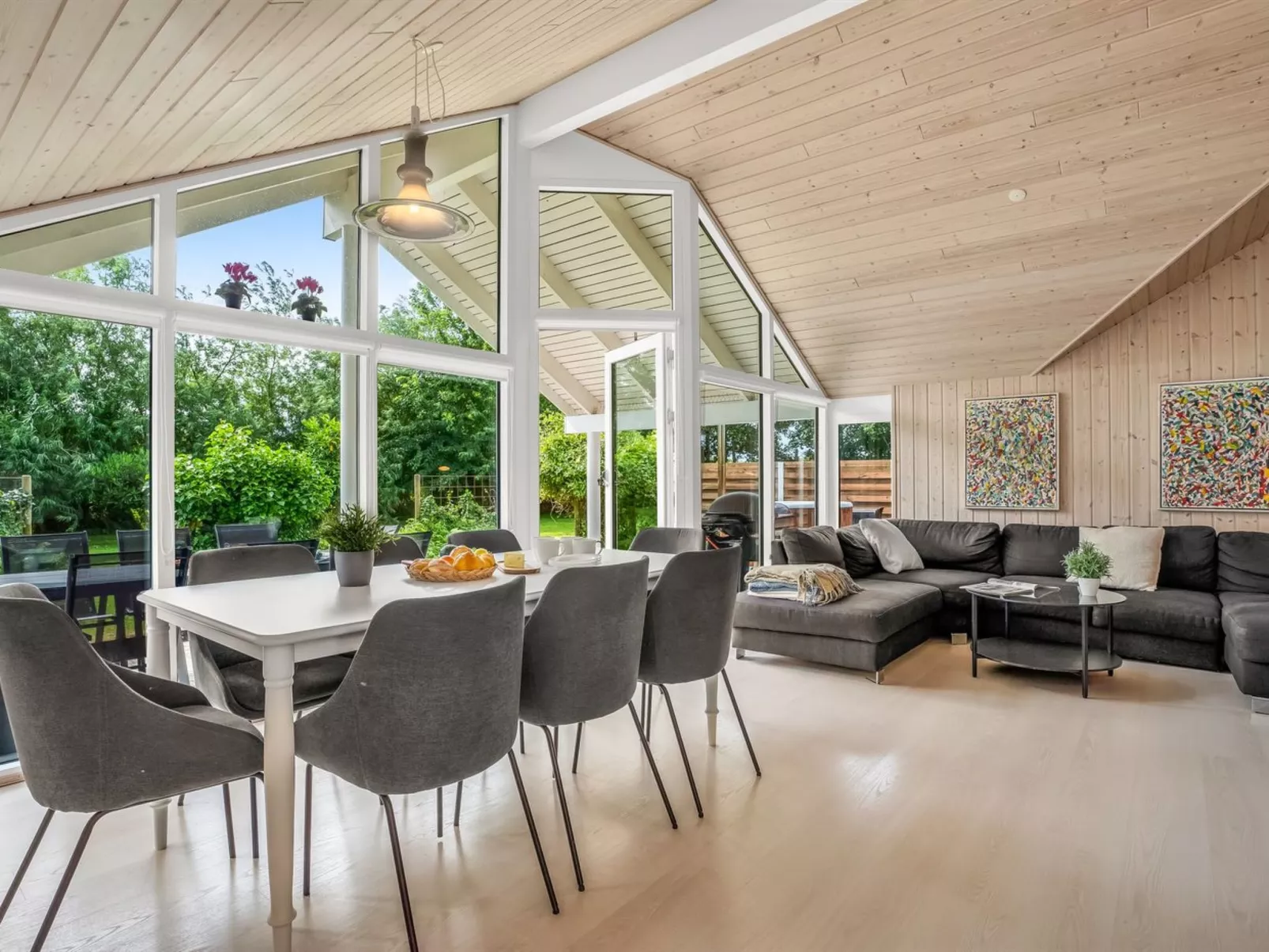 "Mika" - 800m from the sea-Dedans