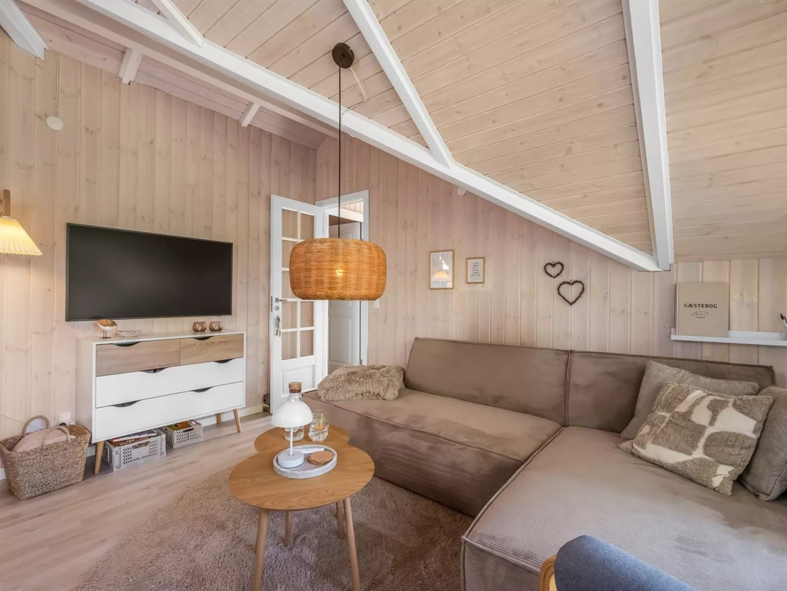 "Tara" - 450m from the sea-Dedans