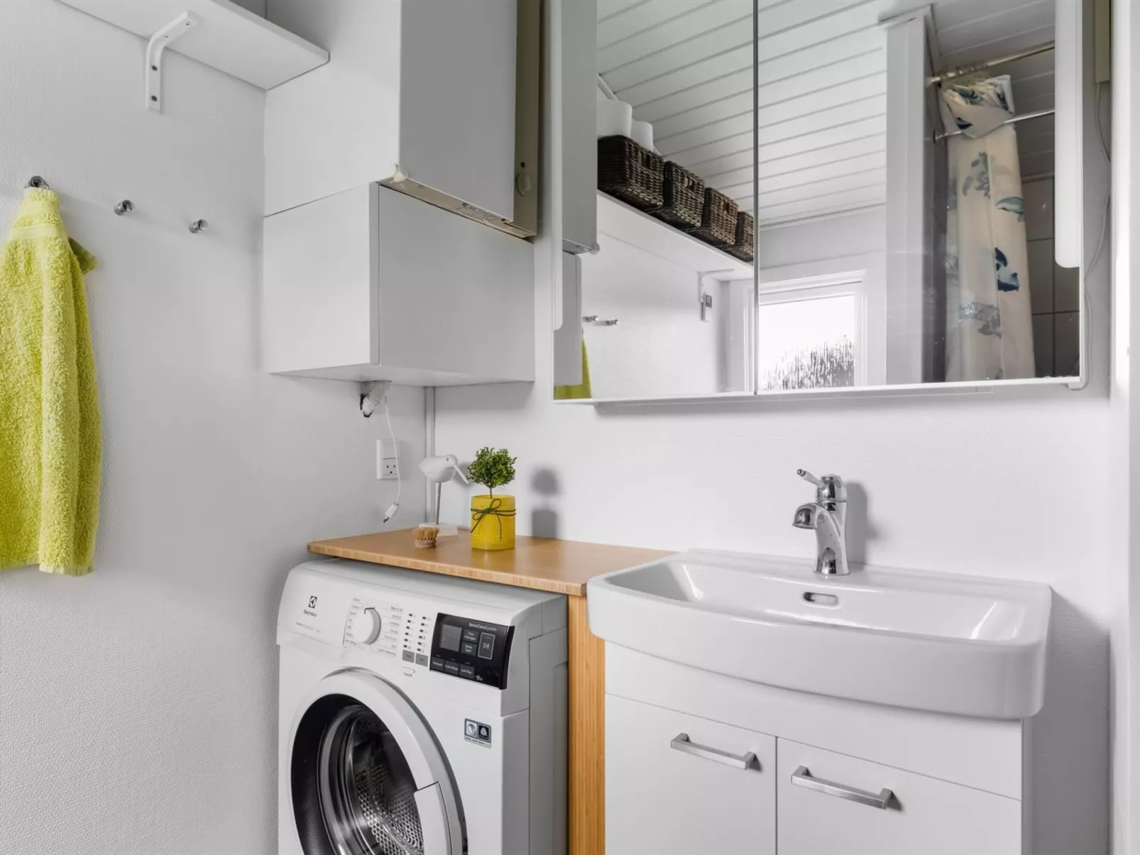 "Daya" - 75m from the sea-Drinnen