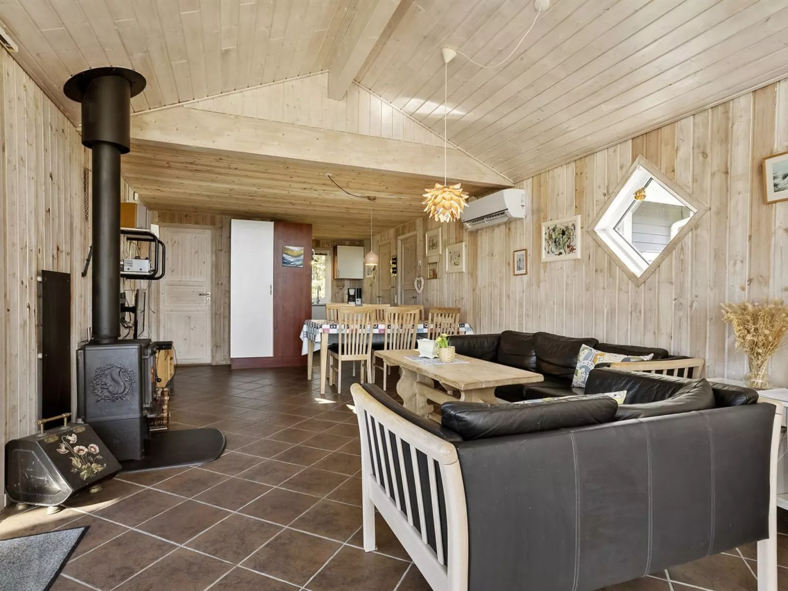 "Ofelia" - 1.2km from the sea-Drinnen