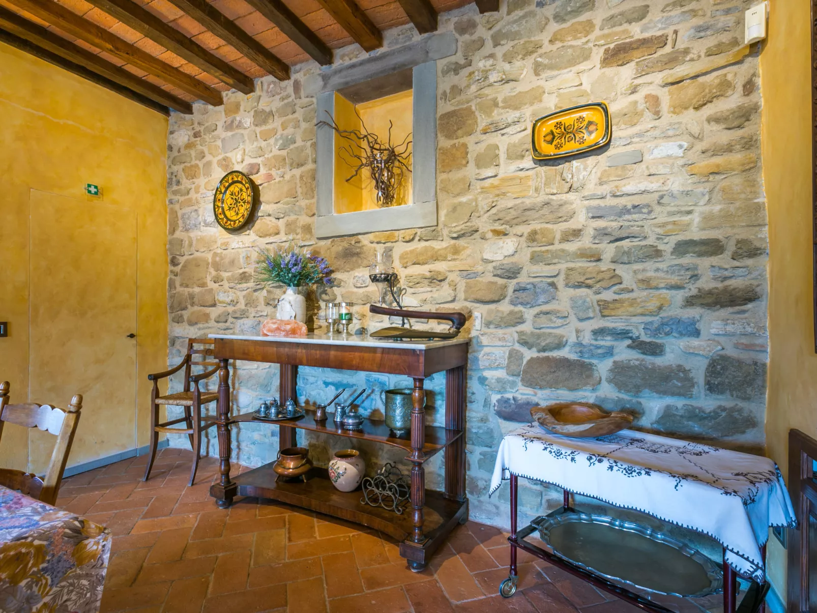 Casa Padronale-Drinnen