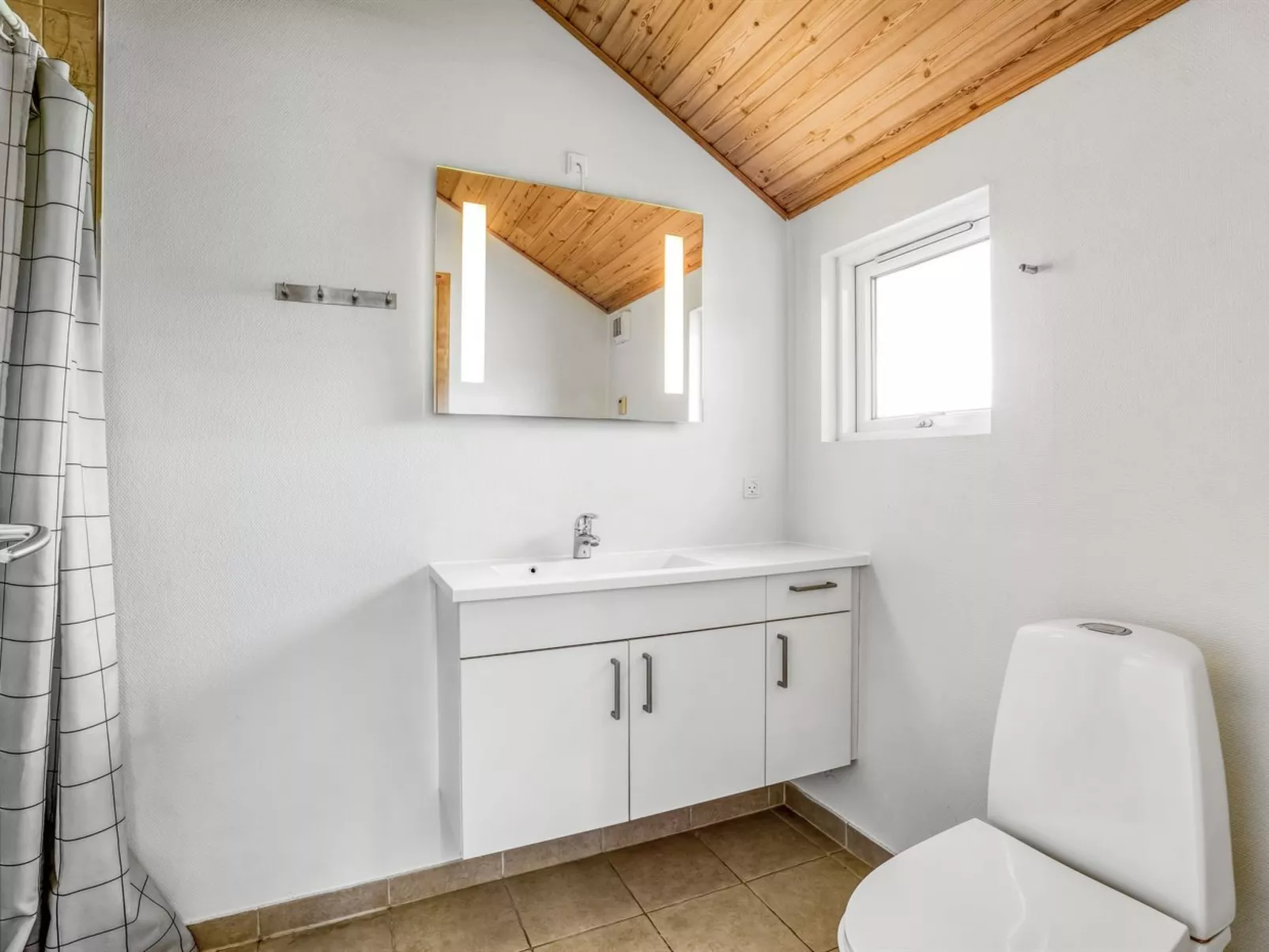 "Jurgis" - 900m from the sea-Inside