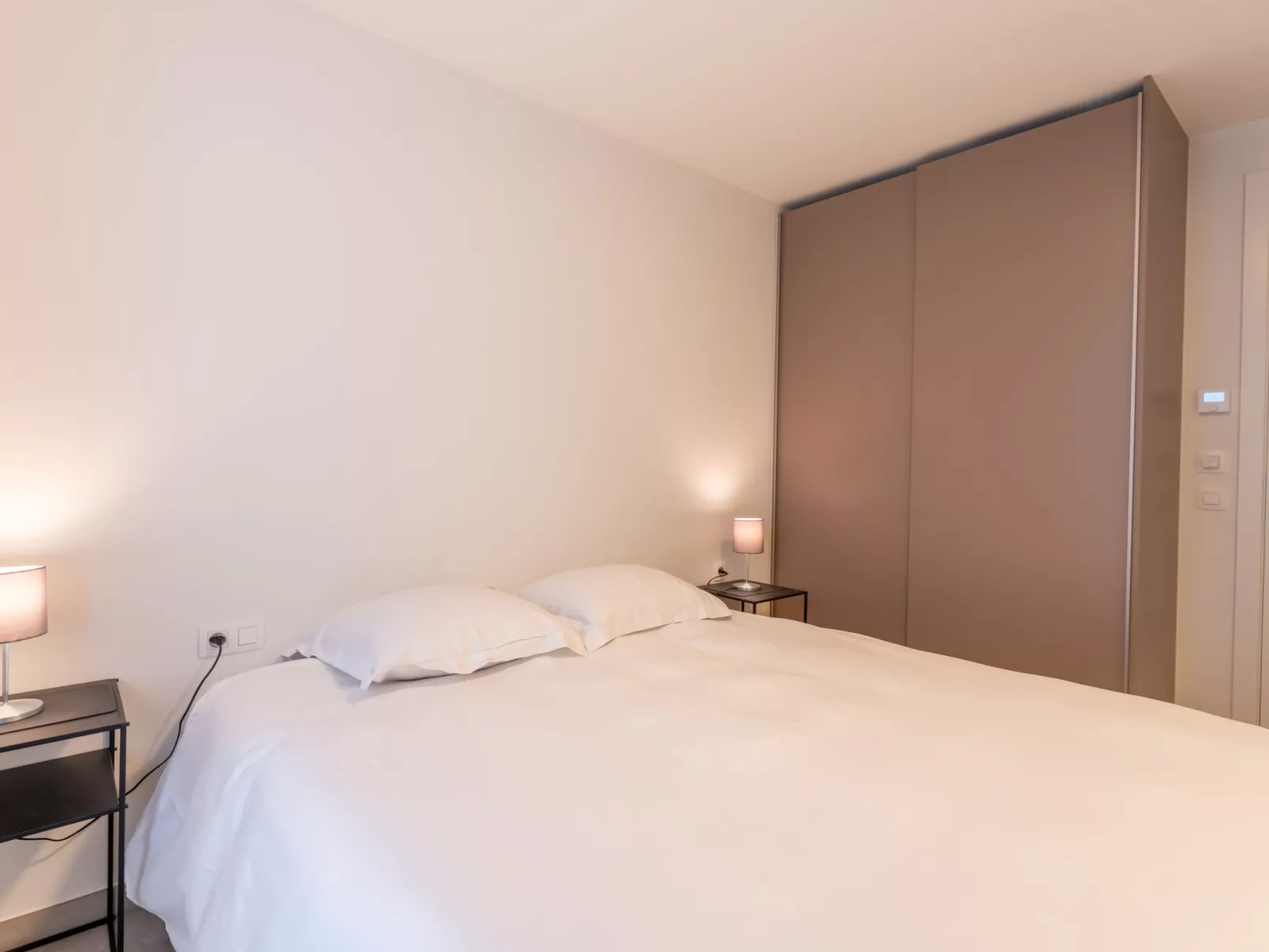 C-Dream I with lateral seaview-Drinnen