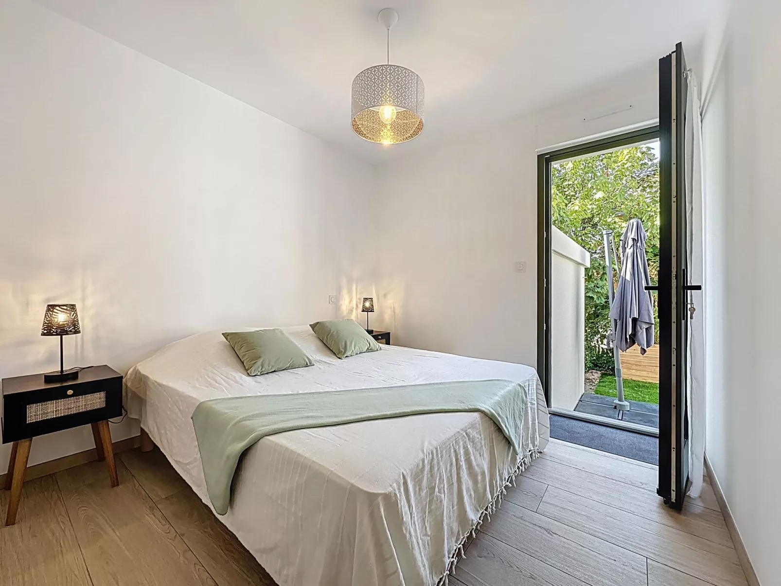 Les Musardises-Inside