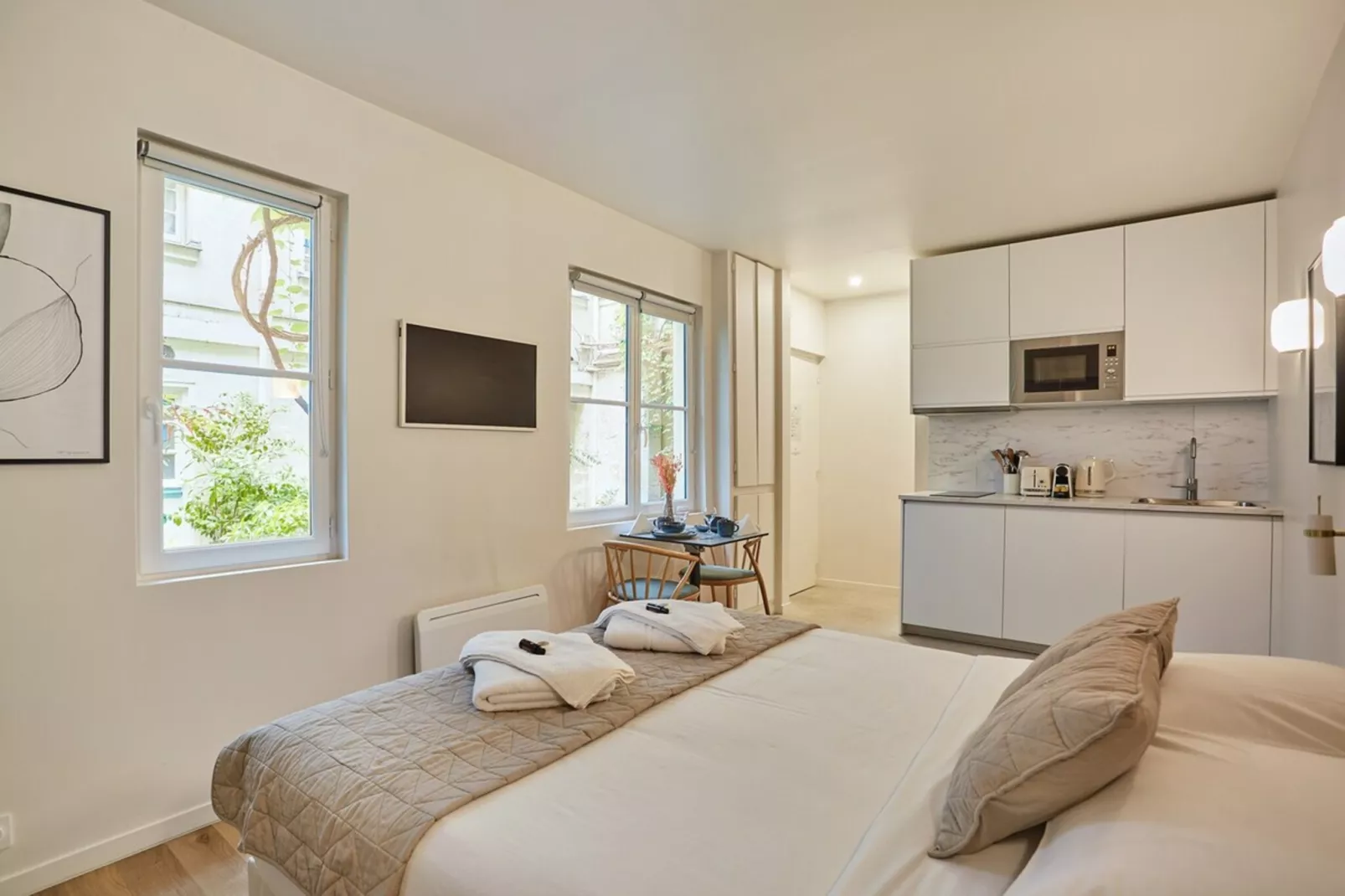 CHARLES19 STUDIO NEW-Nicht zugeordnet