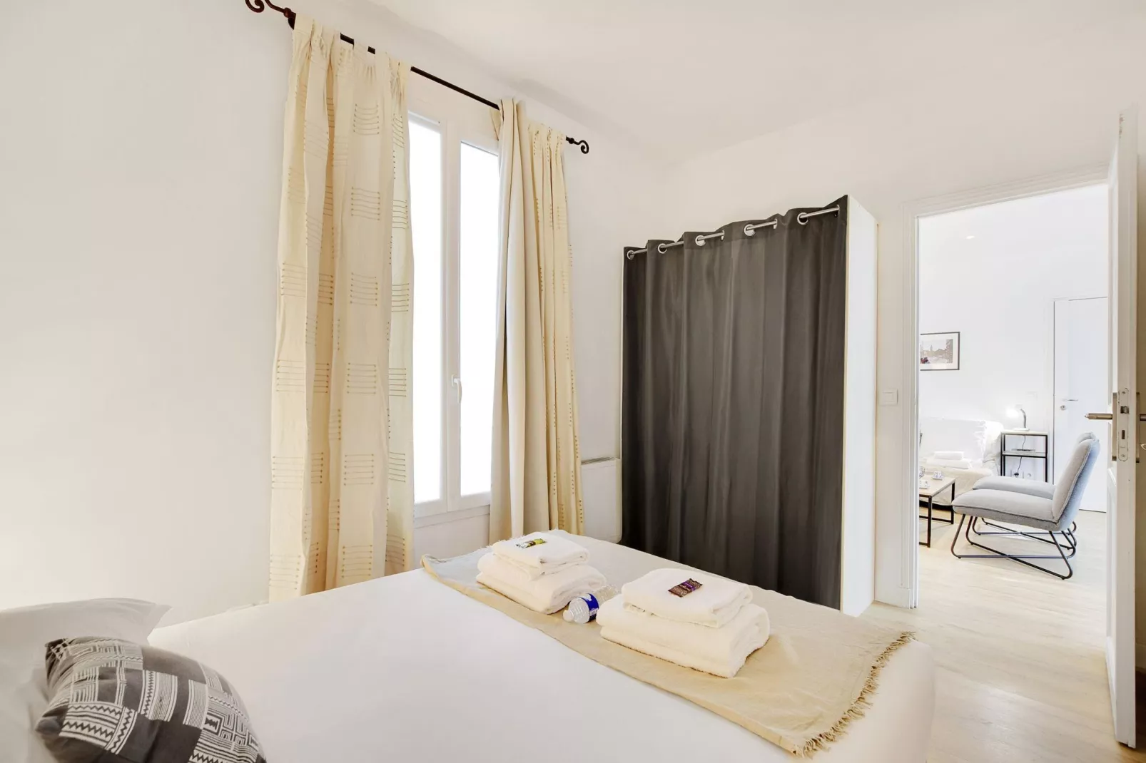 AF-11-BLANCHES-1-Non tagué