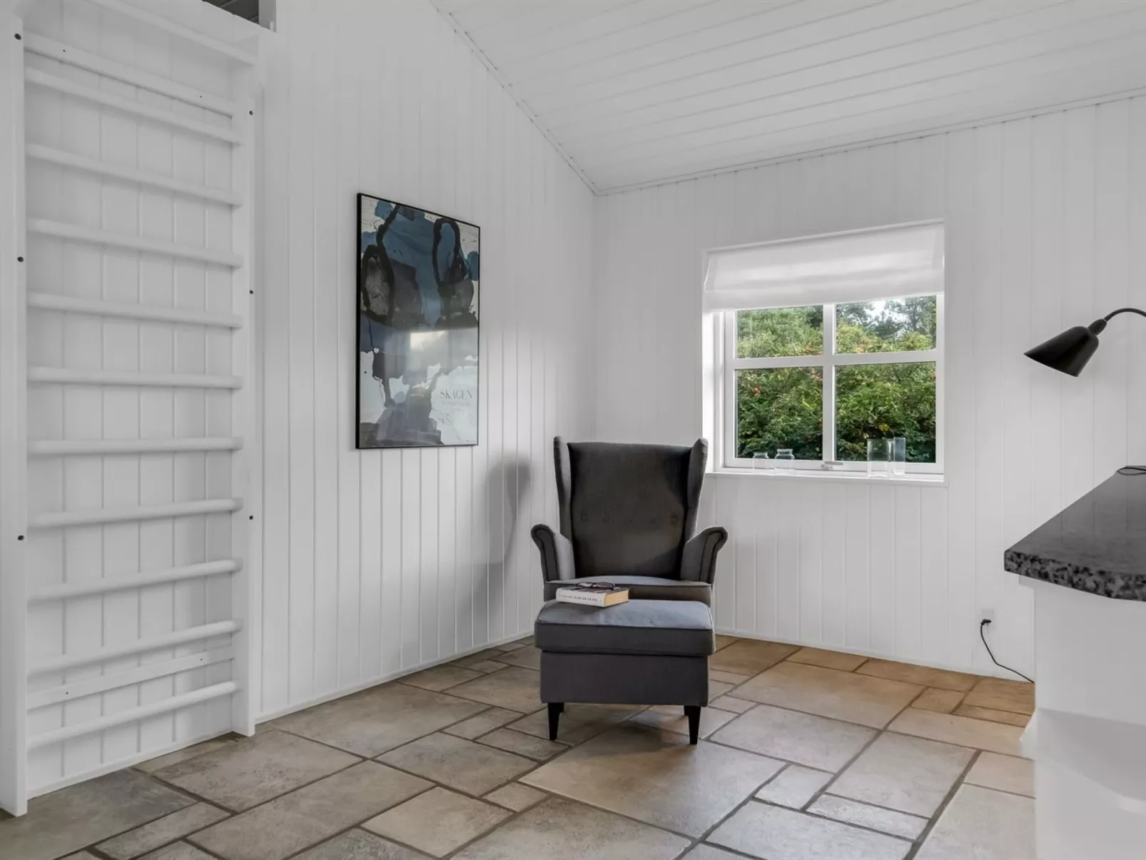 "Alde" - 150m from the sea-Inside