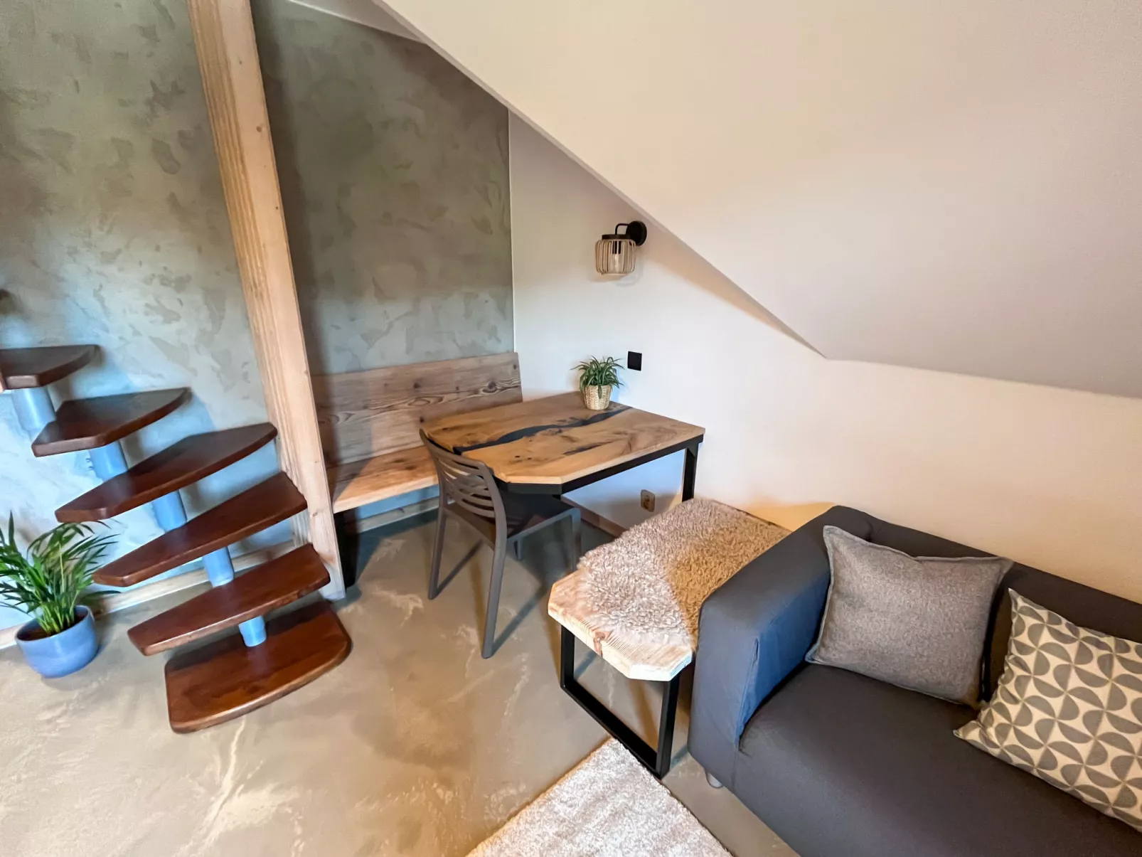 Sachrův Kopec-Dedans