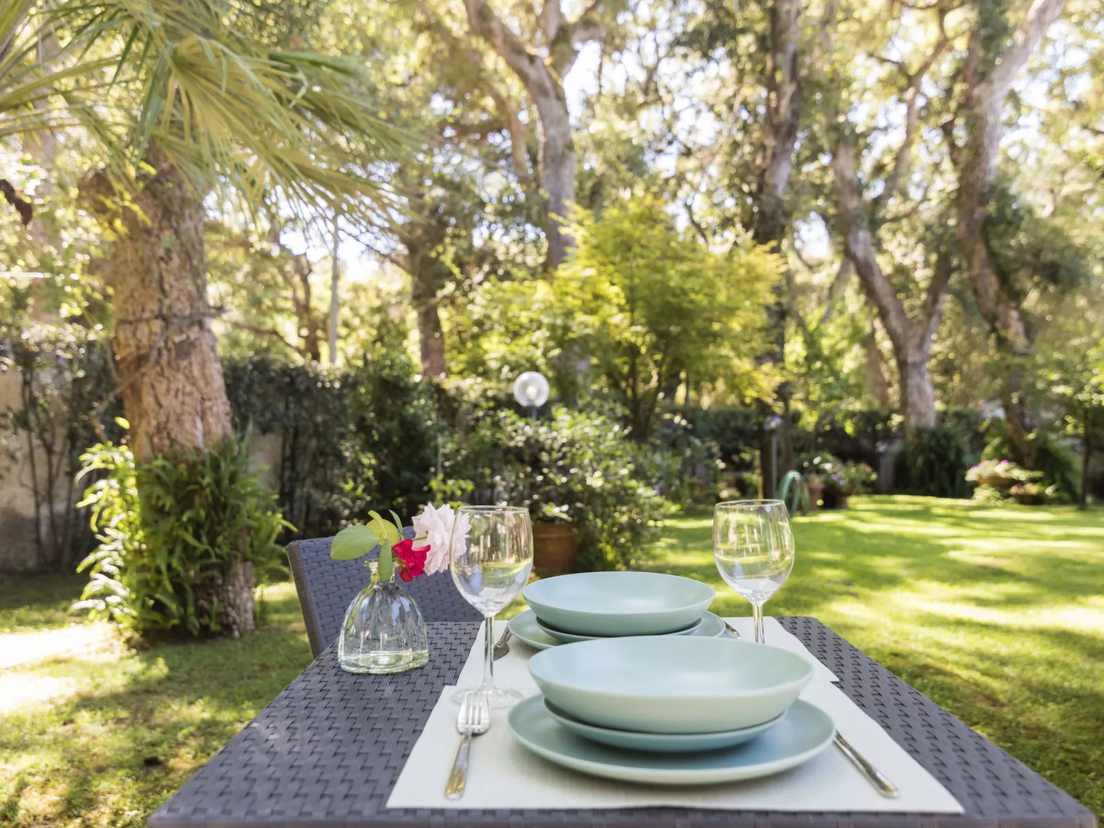 La casina nel bosco-Draußen