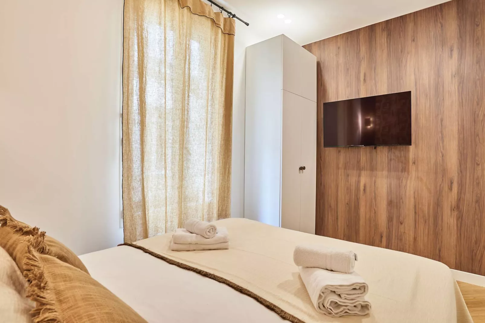 LOUVEL NEW-Nicht zugeordnet