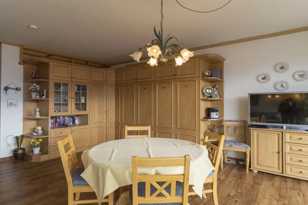 208760-Nicht zugeordnet