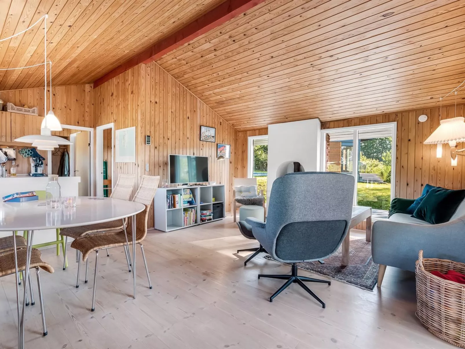 "Eggertsine" - 1.2km from the sea-Drinnen