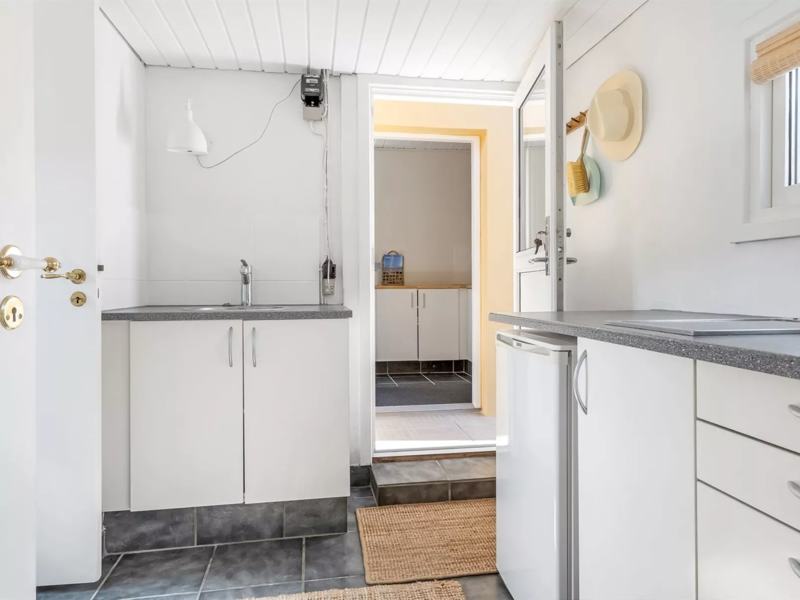 "Alpi" - 270m from the sea-Inside