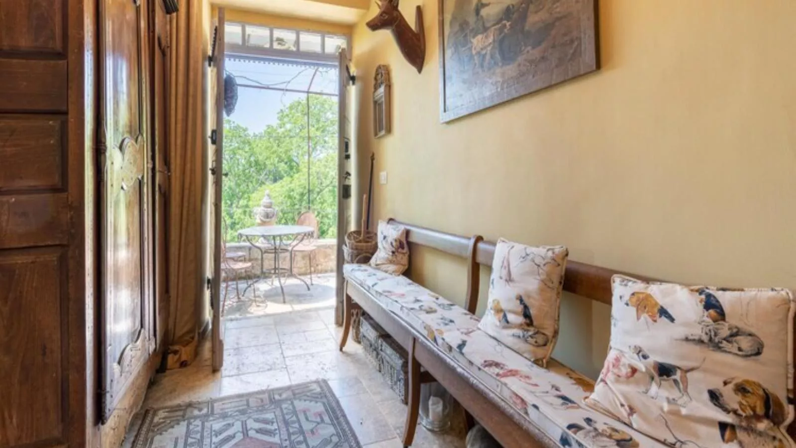 Grenadiers-Hall & reception