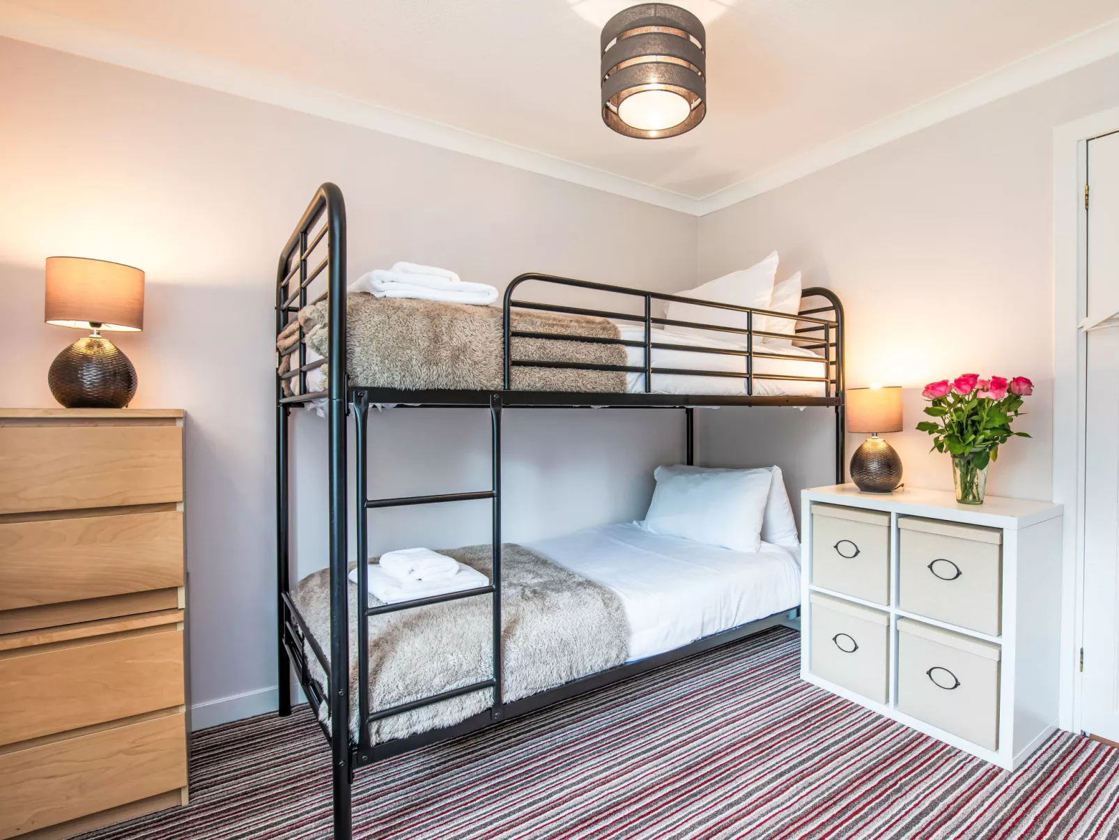 Highland Cottage-Dedans