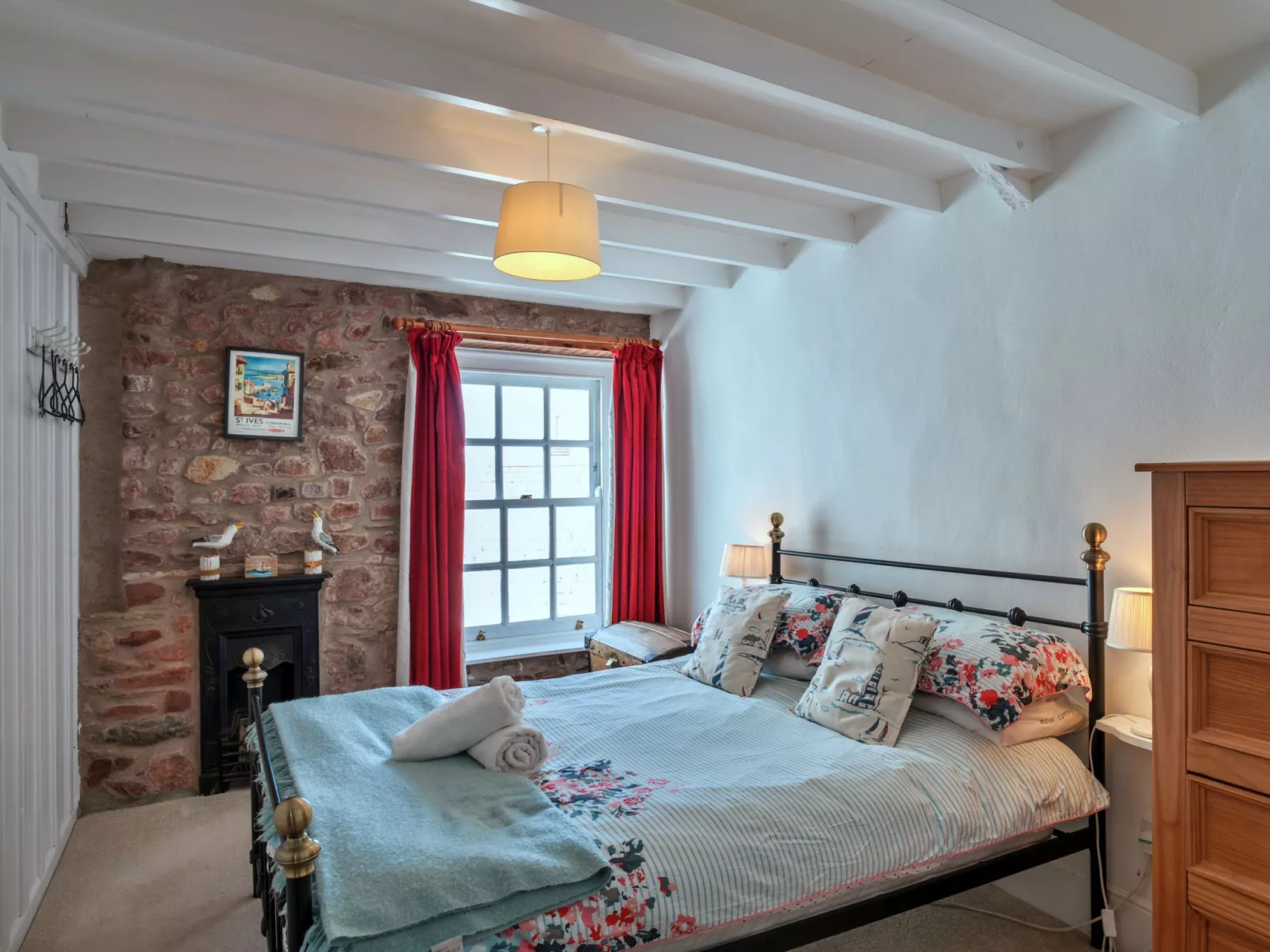 Rose Cottage, Kingsand-Dedans