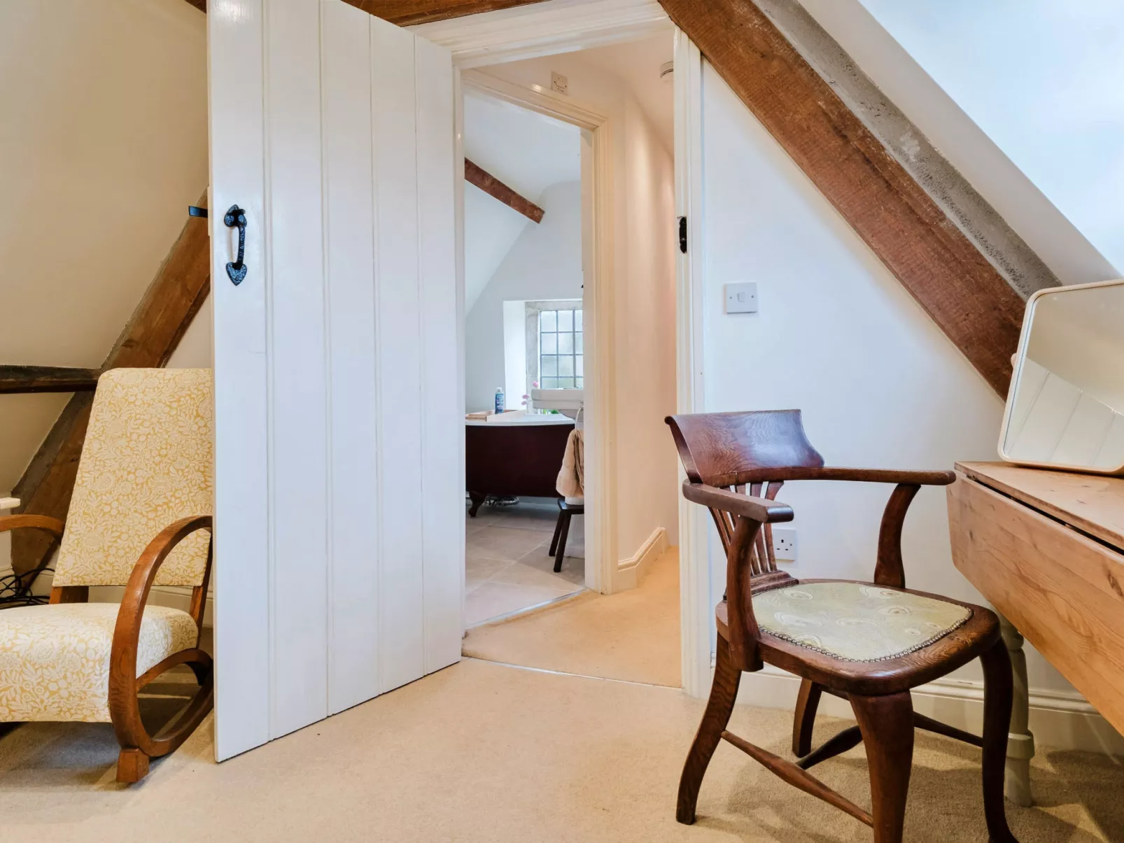 Courtside Cottage-Dedans