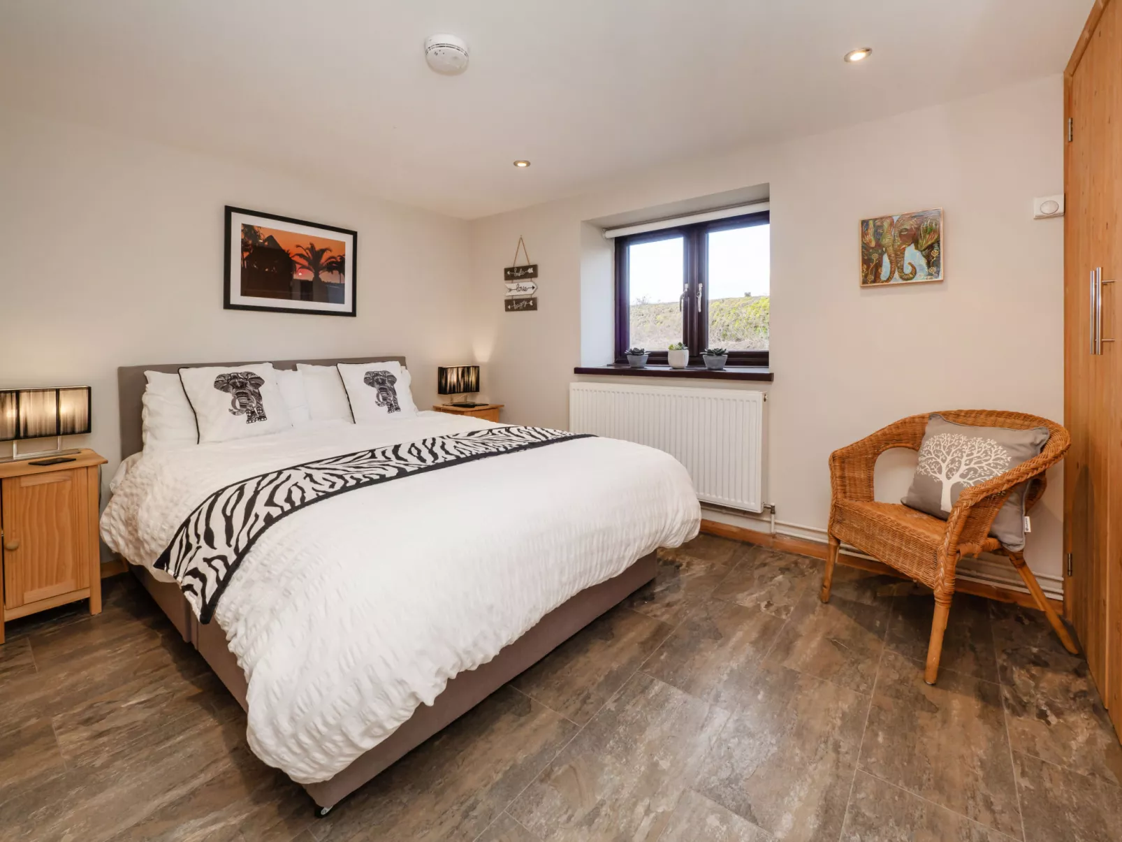 Pottles Cottage-Dedans