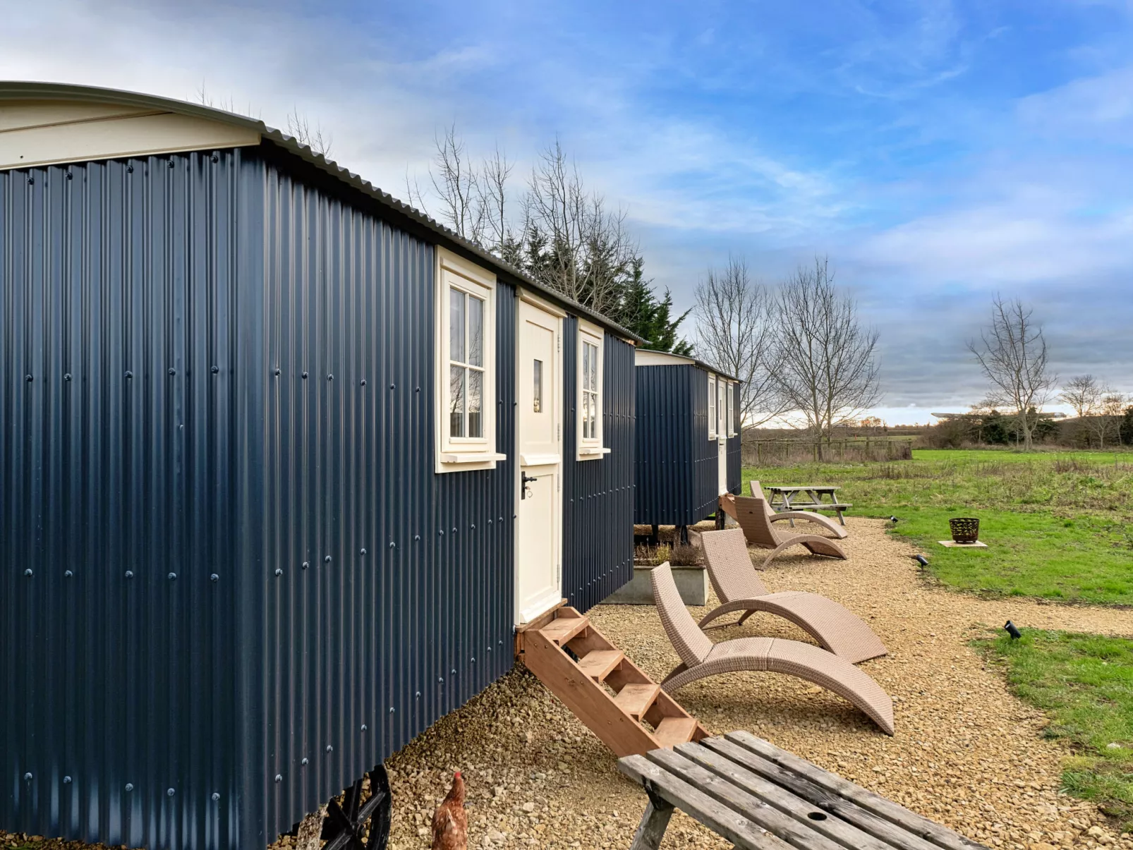 The Flower Hut-Dehors