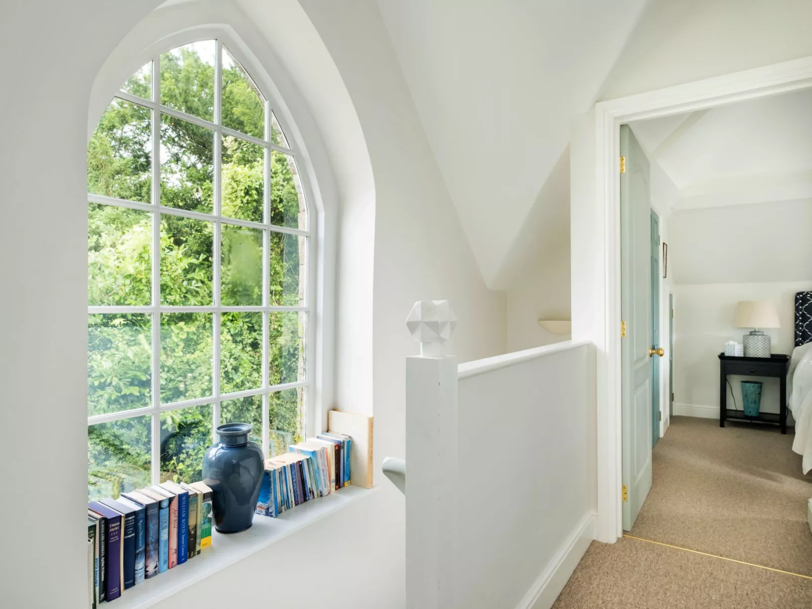 Coach House Wellbeing Retreat-Dedans