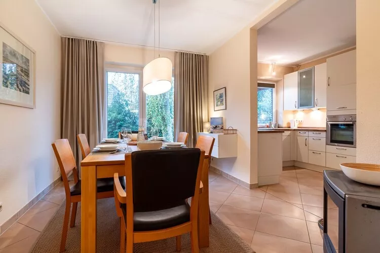 Domizil im Dorf-Esszimmer