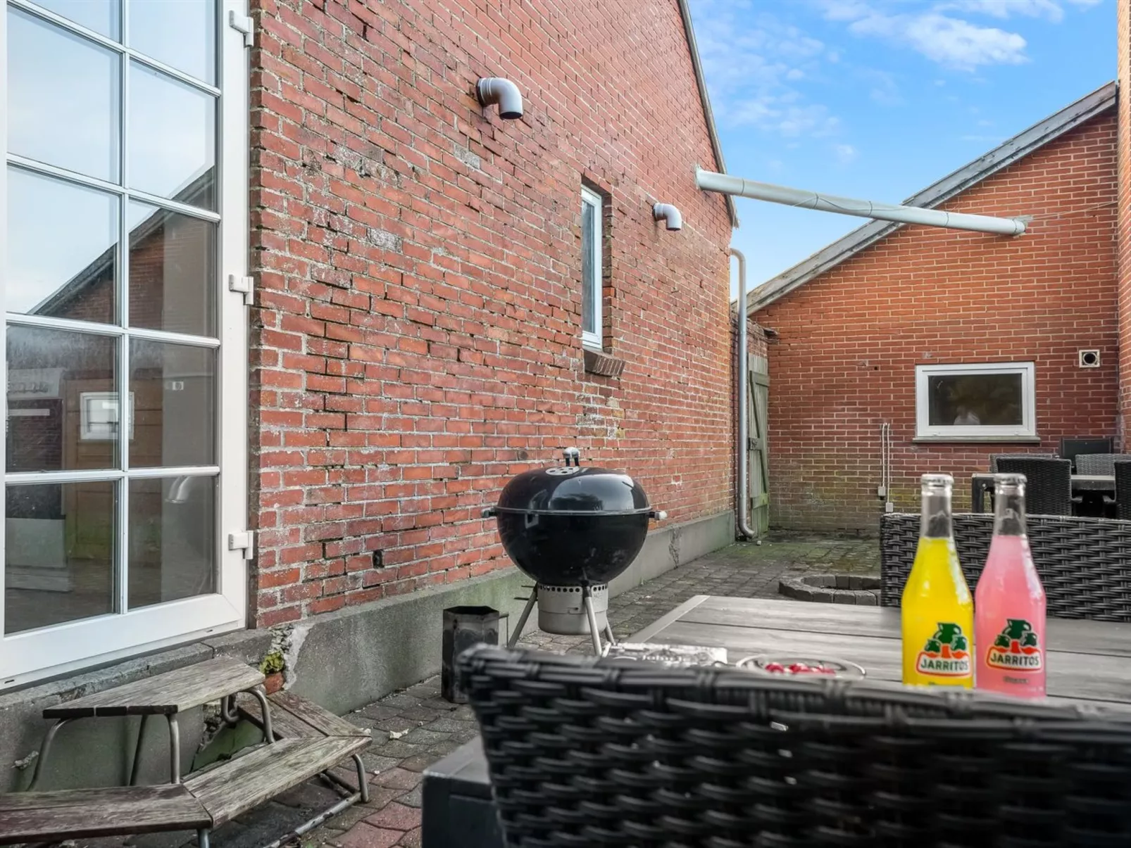 "Nette" - 2km to the fjord-Draußen