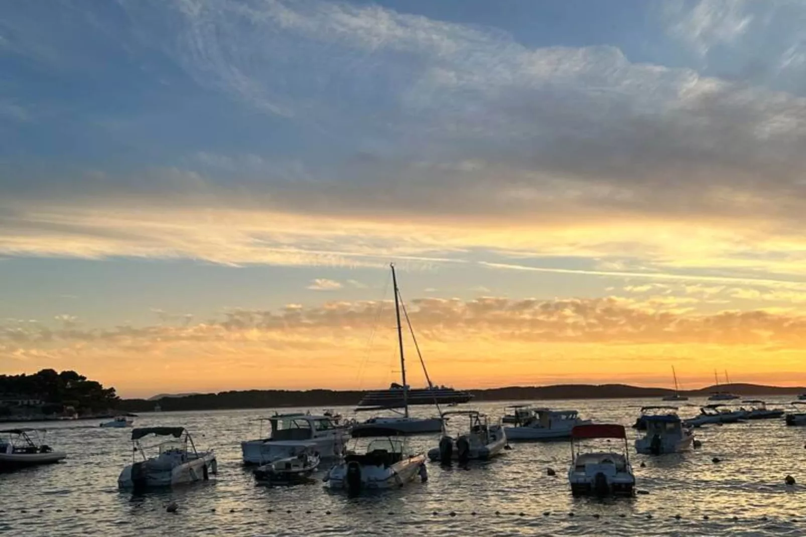 Three-Story Stone House Hvar Stari Grad With Terrace-Im Freien