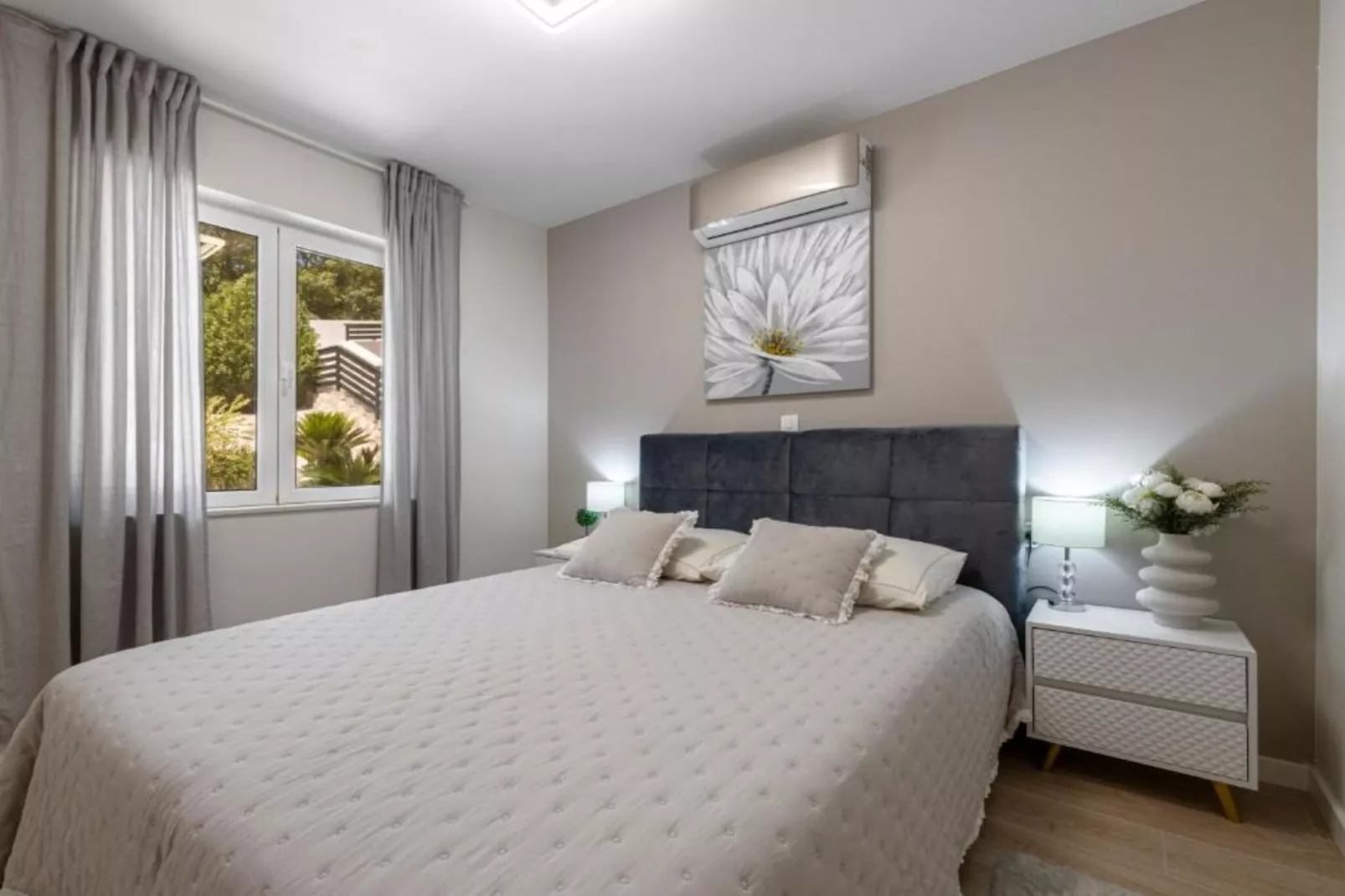 Villa Eden Dubrovnik - Six Bedroom Villa-Schlafzimmer