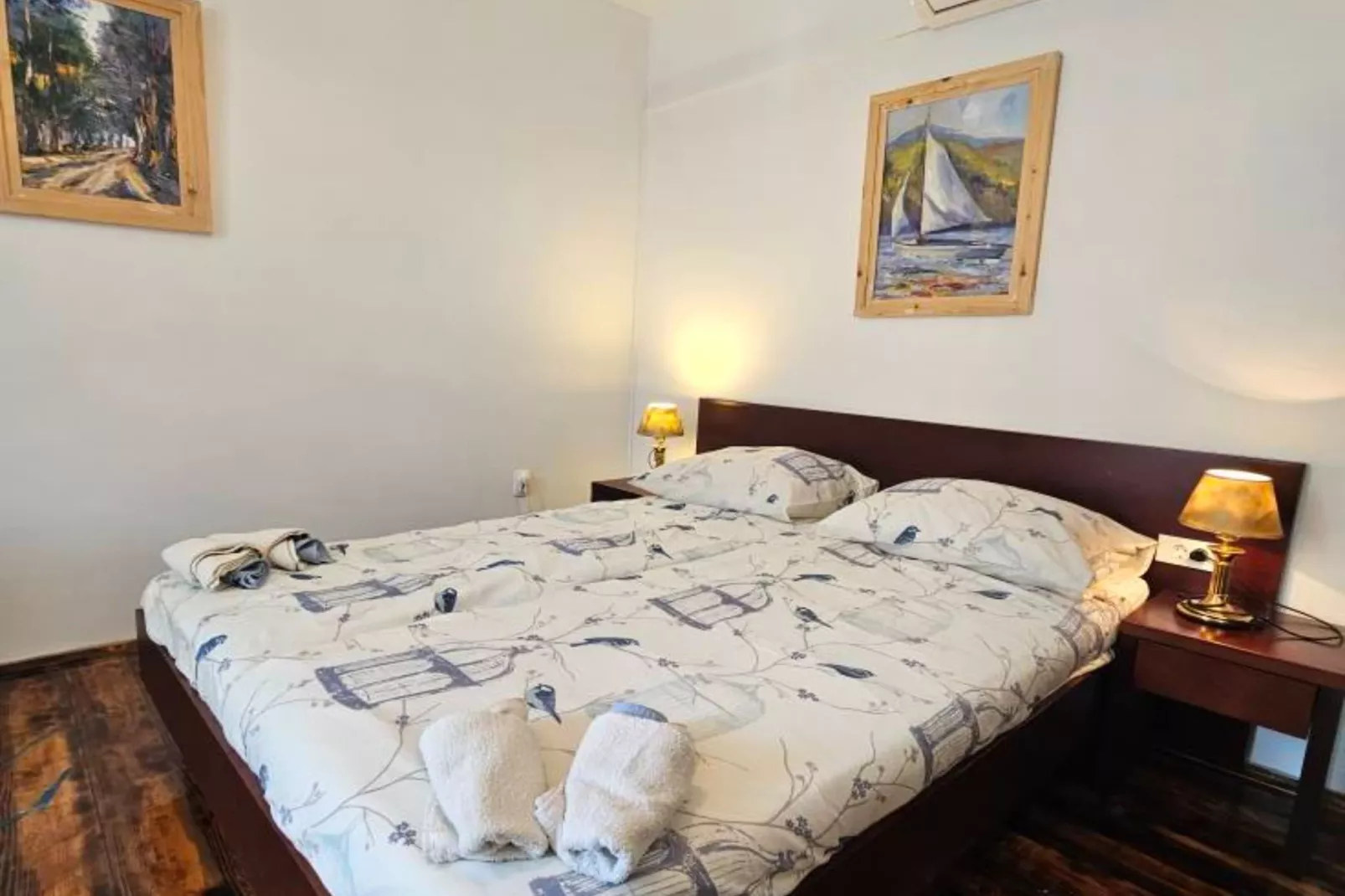 Lisko Vacation House -  Five Bedroom Holiday Home with Private Pool-Chambre