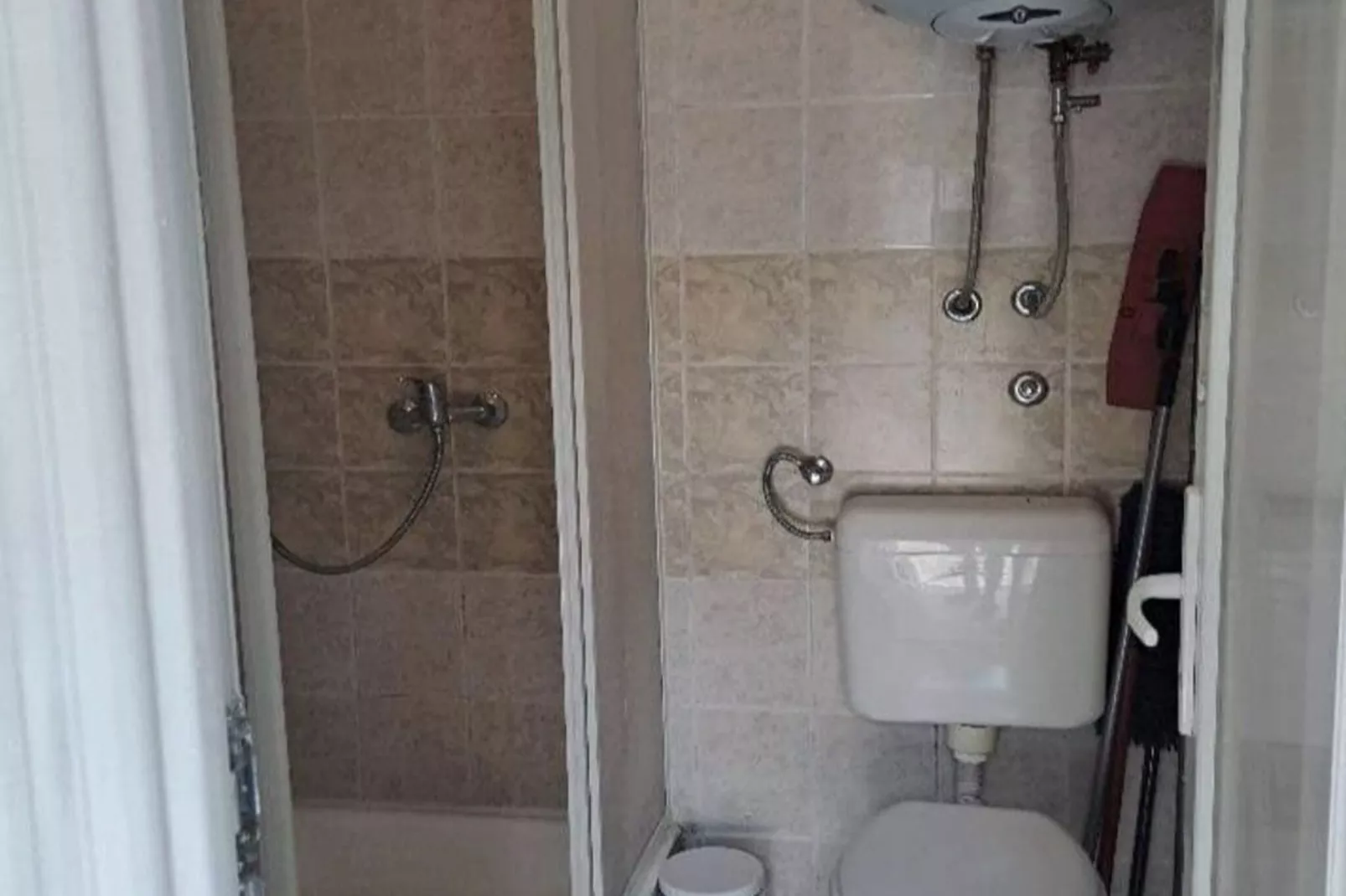 Apartments Boris Donji Karin - One Bedroom Apartment (Deluxe Apartment)-Salle de bain