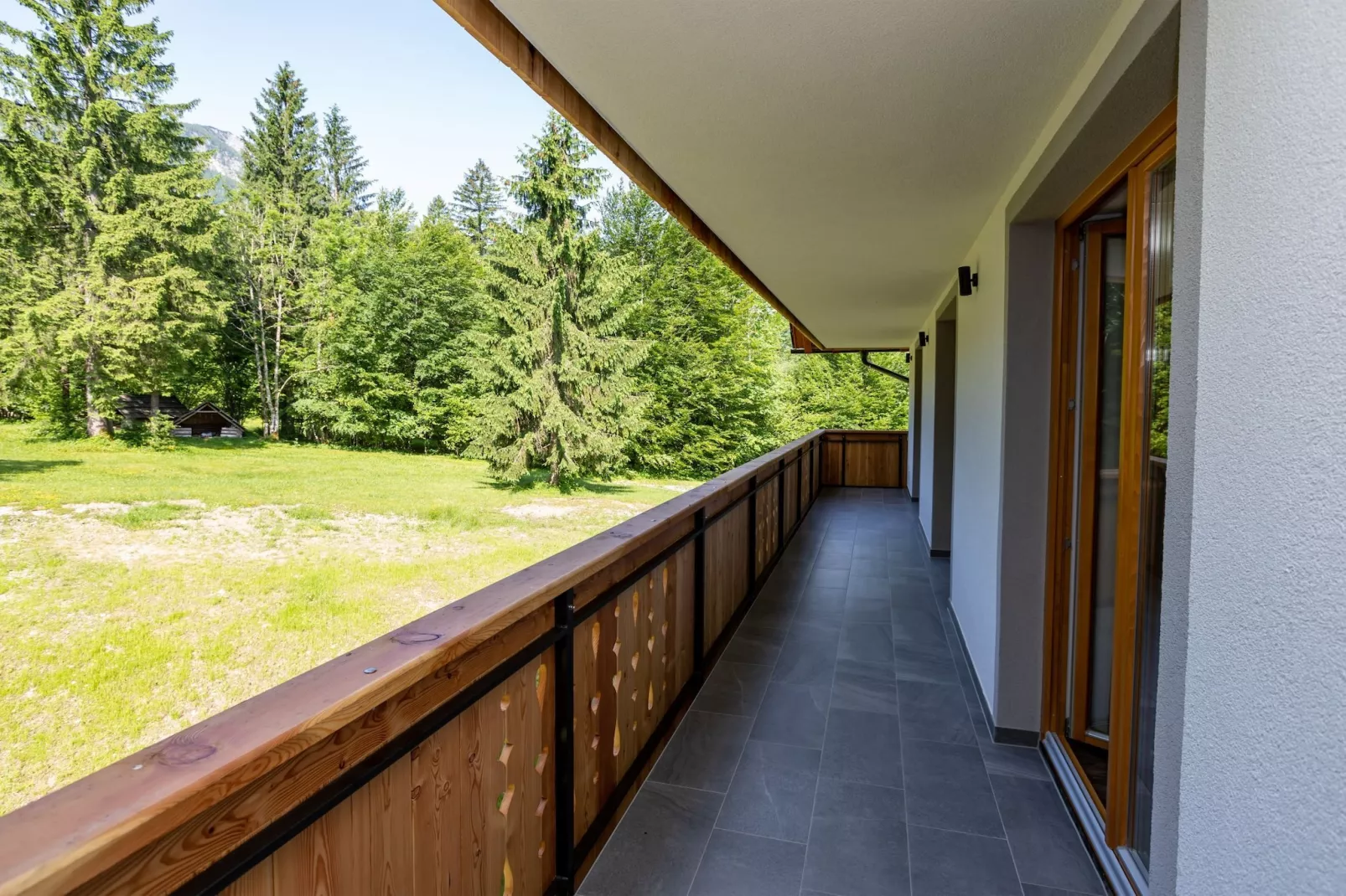 The Woodland Nook Apartments Bohinj - Classic Two Bedroom Apartment with Balcony (owner C)-Terrace balcony
