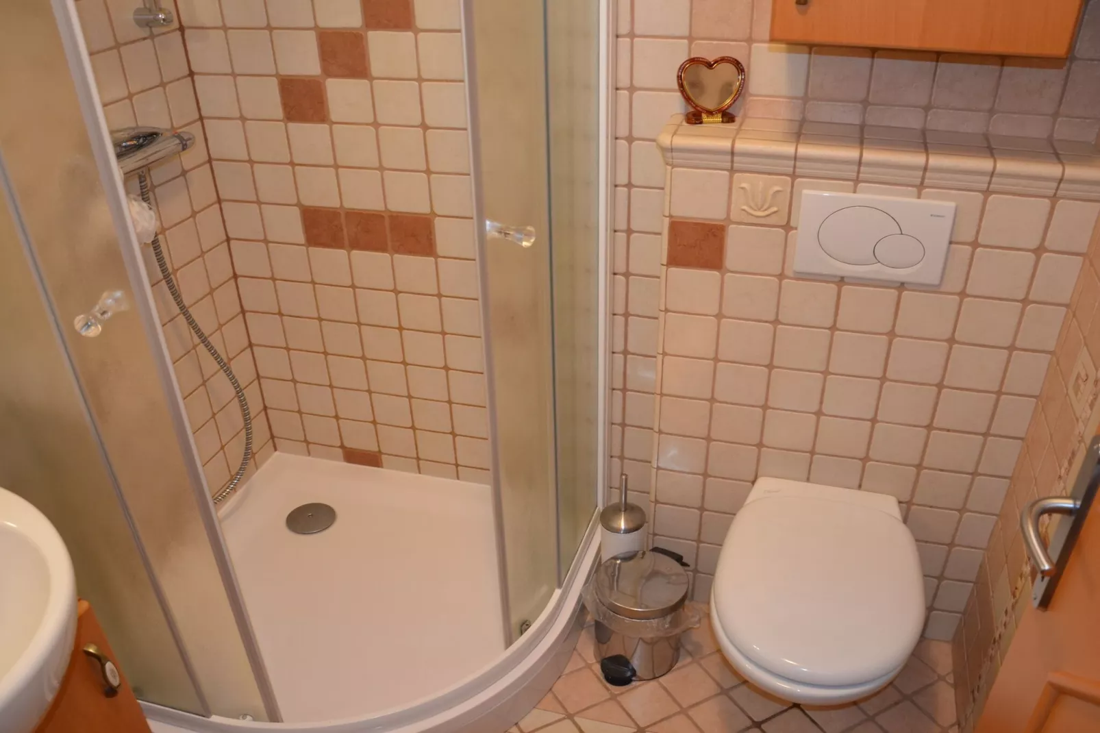 Kranjska Gora Comfortable Apartment with Balcony and Mountain View - Two Bedroom Apartment with Balcony-Salle de bain