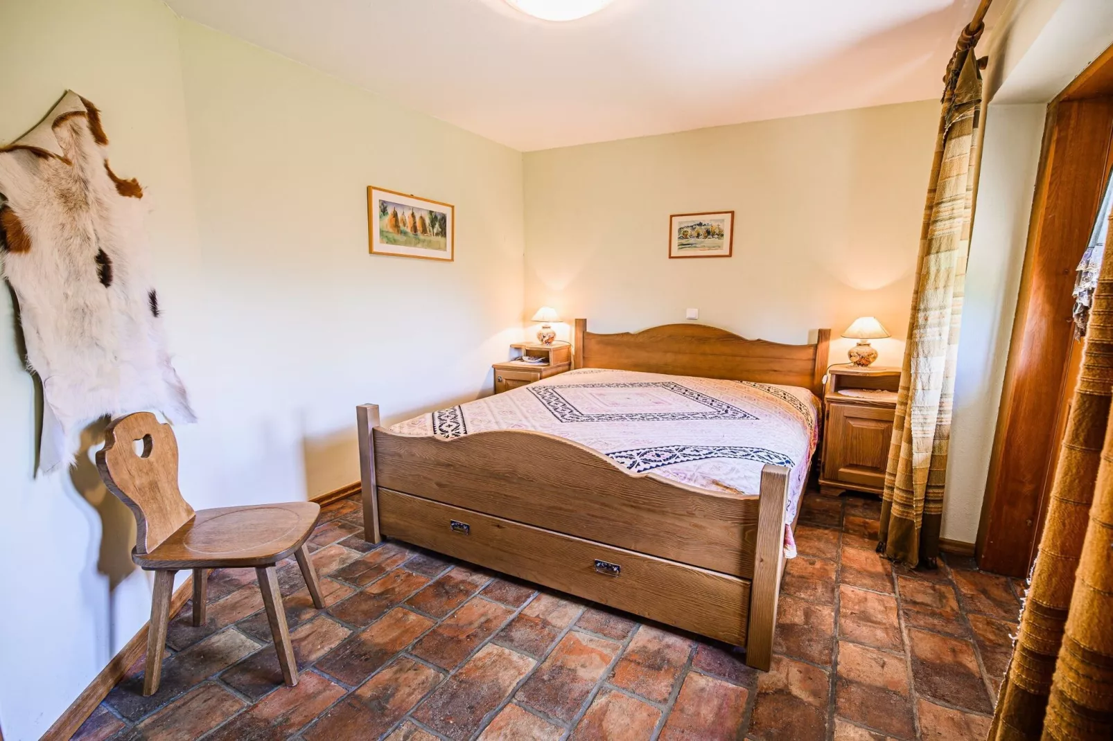 Hidden Authentic Haven Apartments - One Bedroom Apartment with Terrace