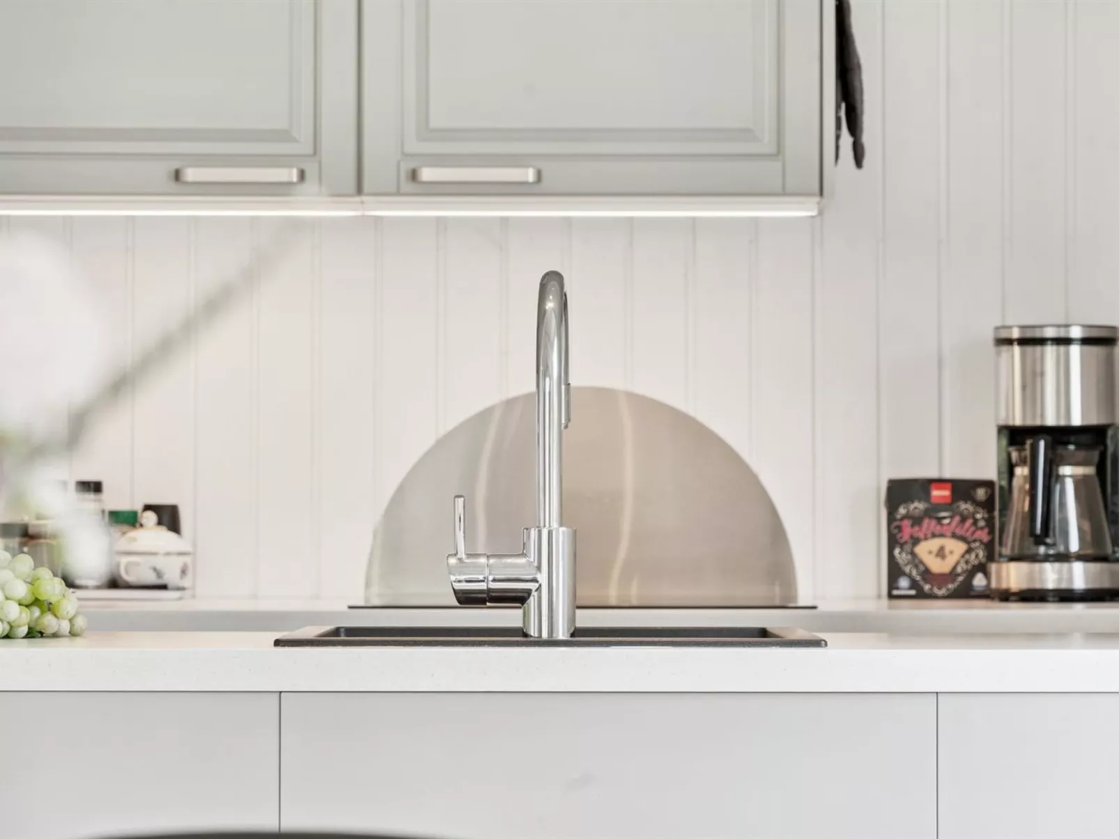 "Hannah" - 200m from the sea-Dedans